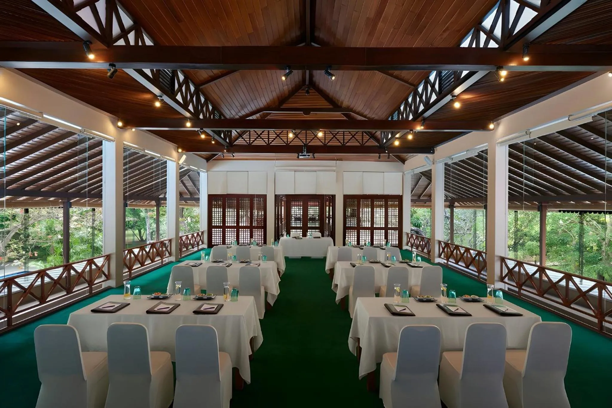 Banquet/Function facilities in Cinnamon Lodge Habarana