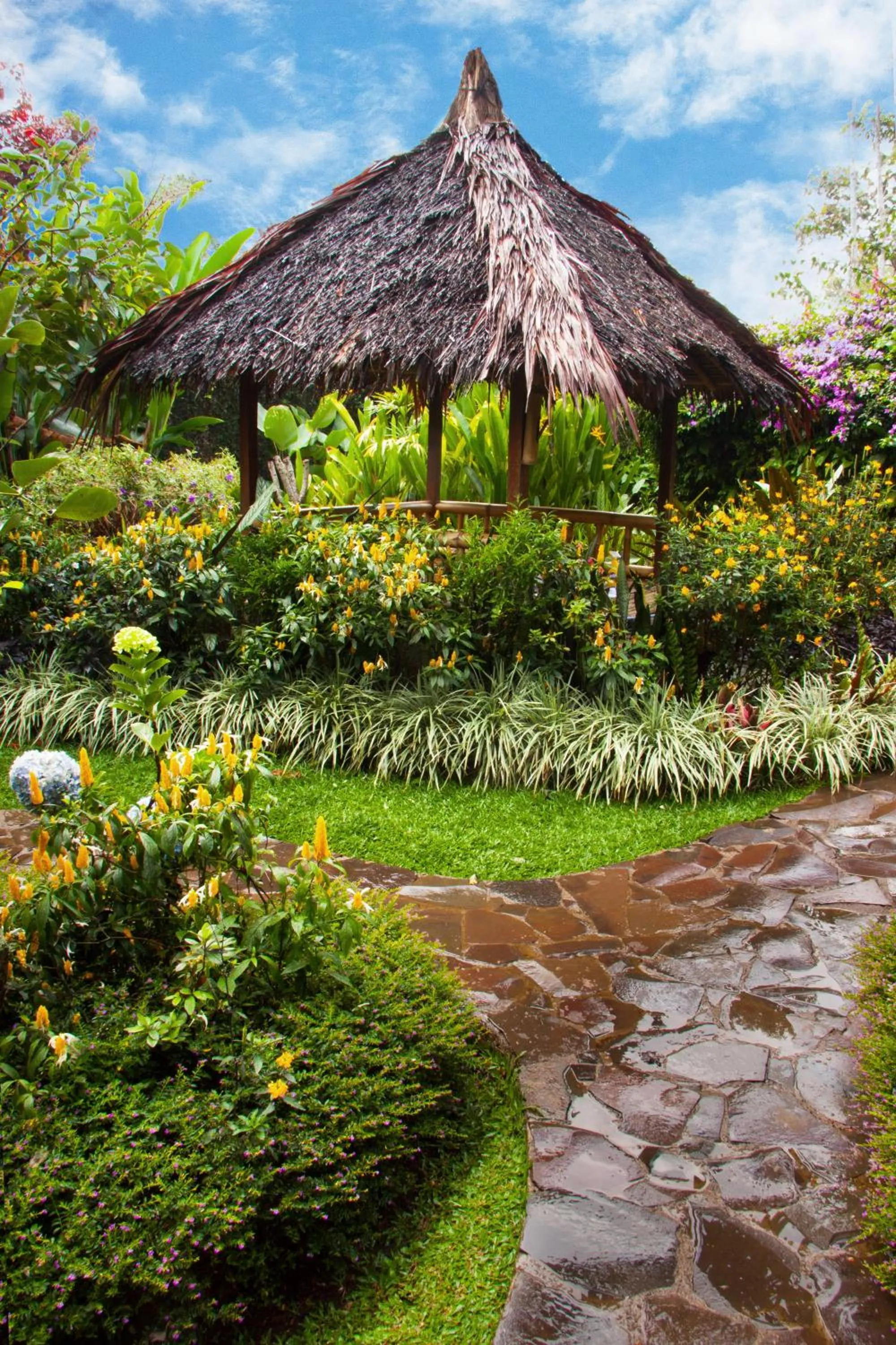 Restaurant/places to eat in Kampung Sampireun Resort & Spa