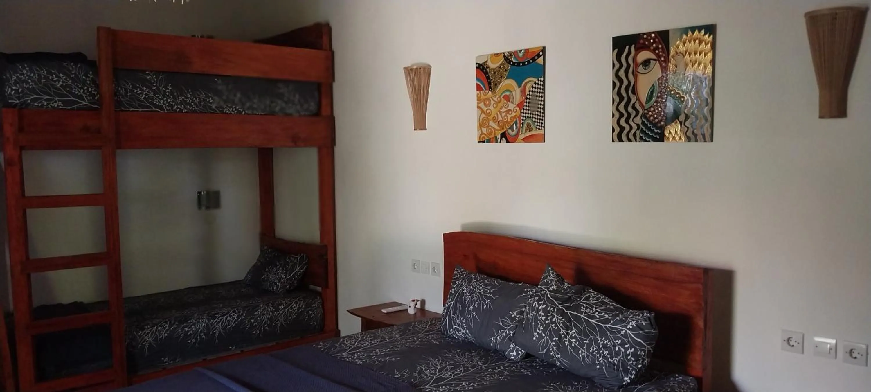 Bed in Kambuna Bungalow