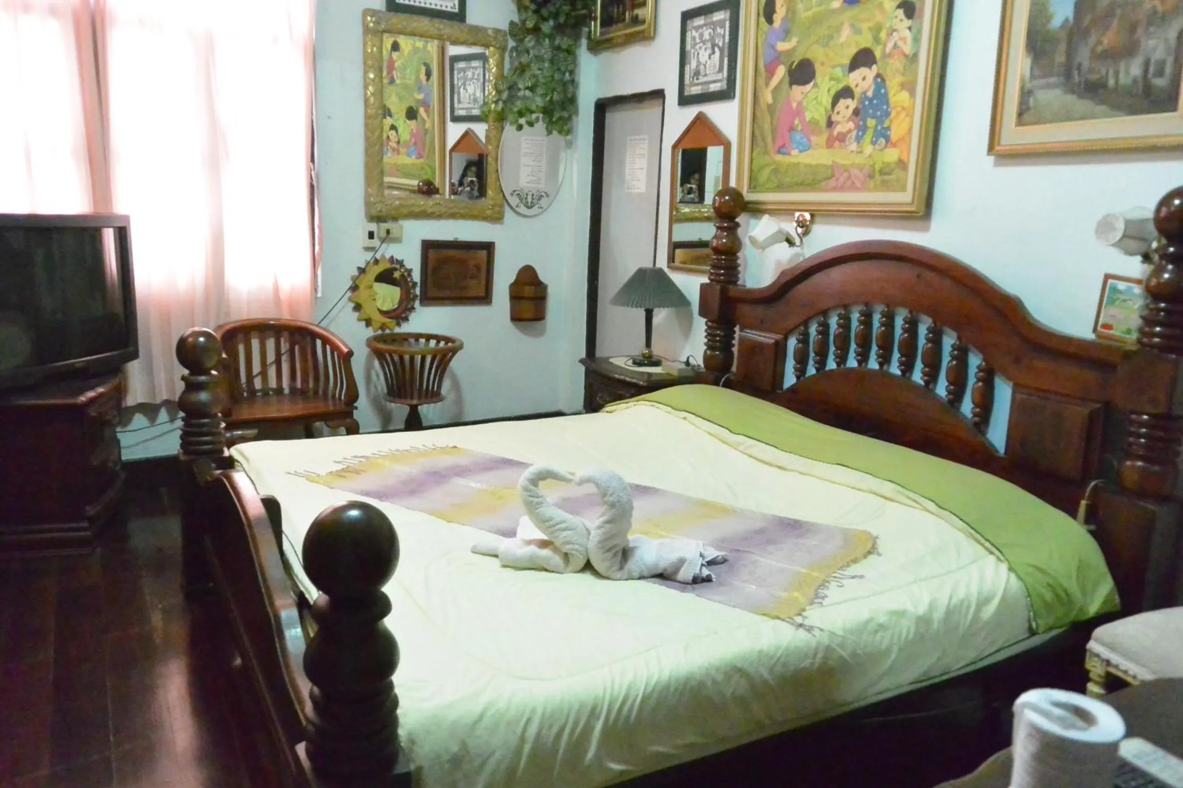 Photo of the whole room, Bed in King's Home Hua Hin Homestay