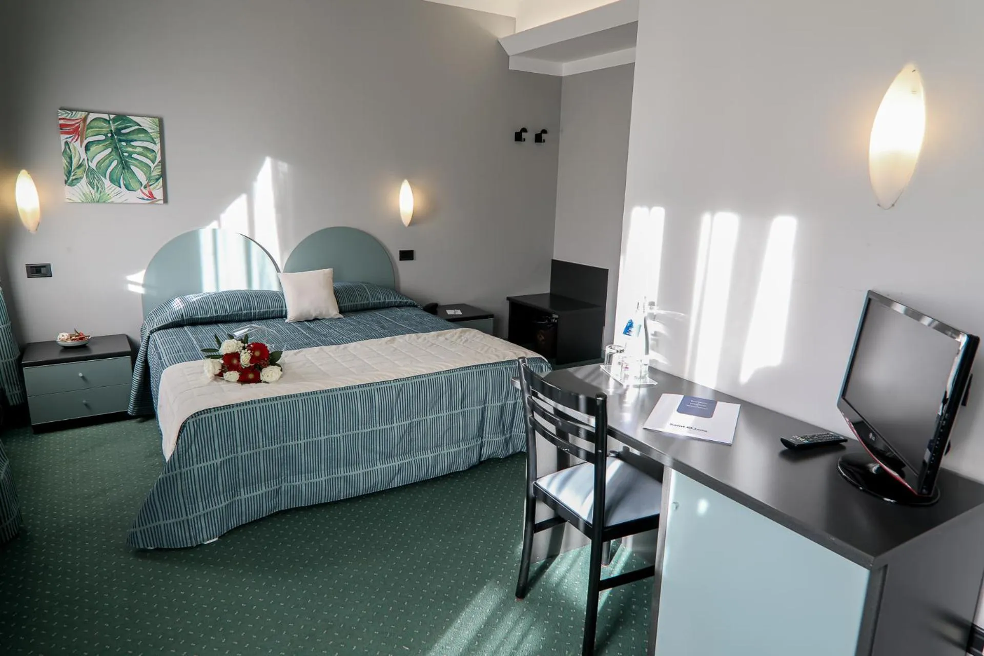 Bedroom, Bed in Hotel Vittoria