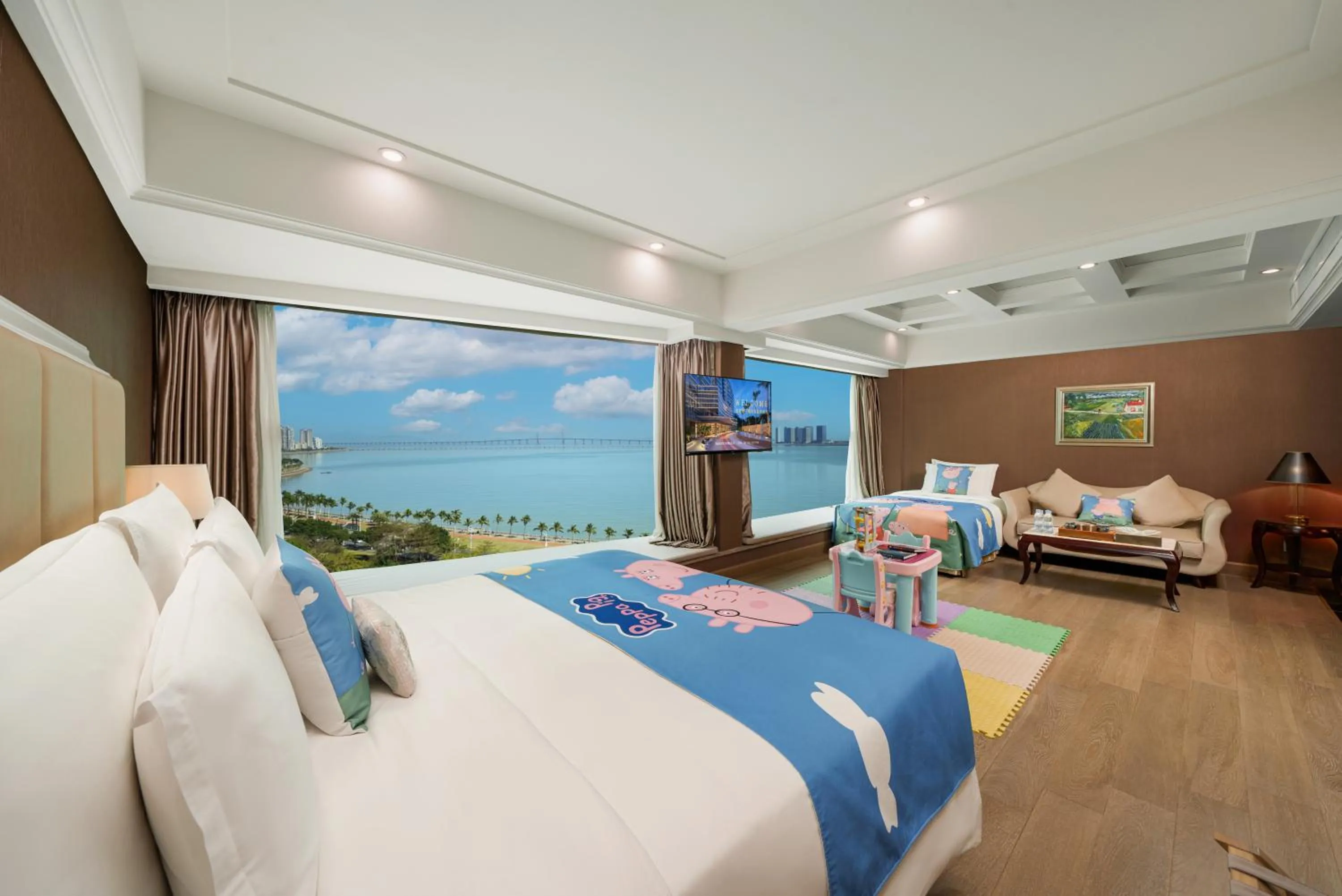 Bed in Grand Bay Hotel Zhuhai
