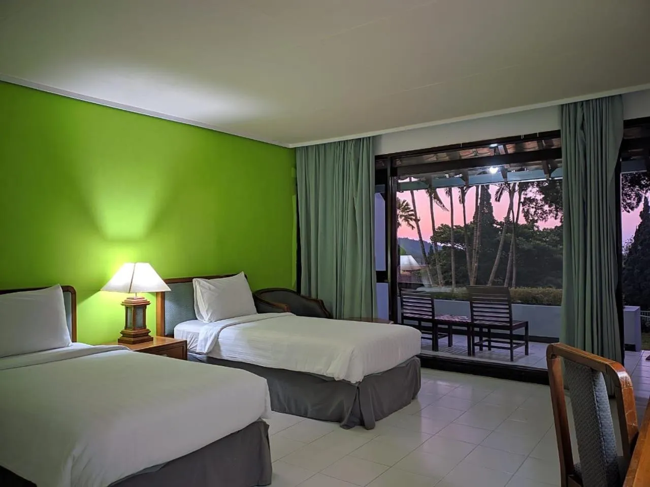 Bed in Grand Whiz Hotel Bromo