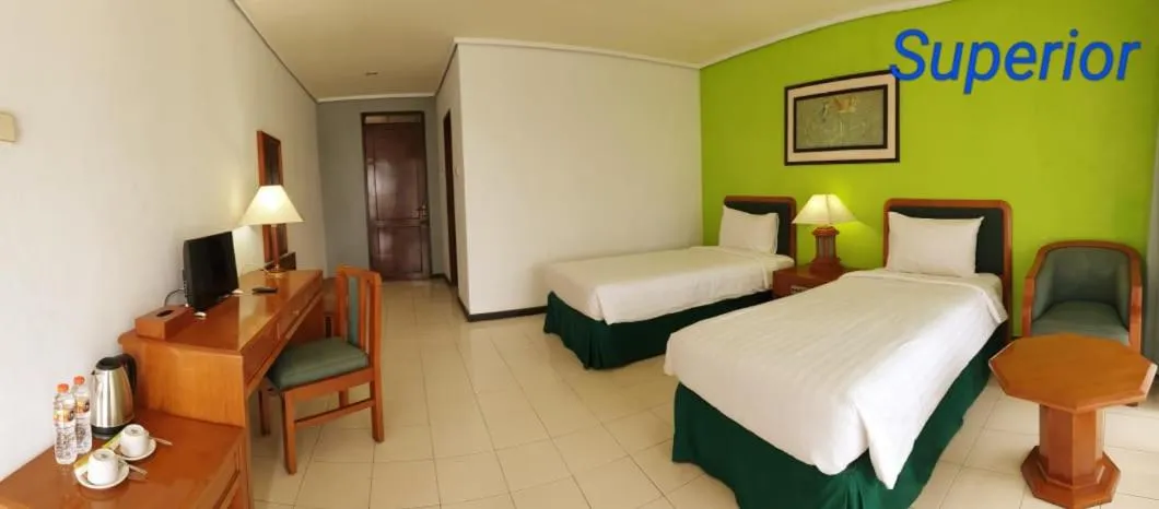 Bed in Grand Whiz Hotel Bromo