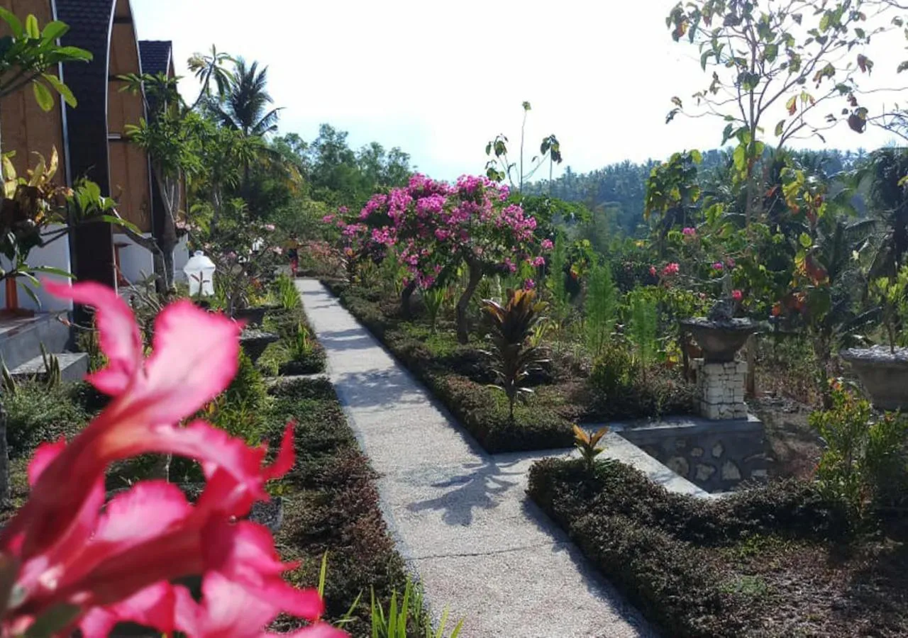Garden in Sebrang Hills Bungalow
