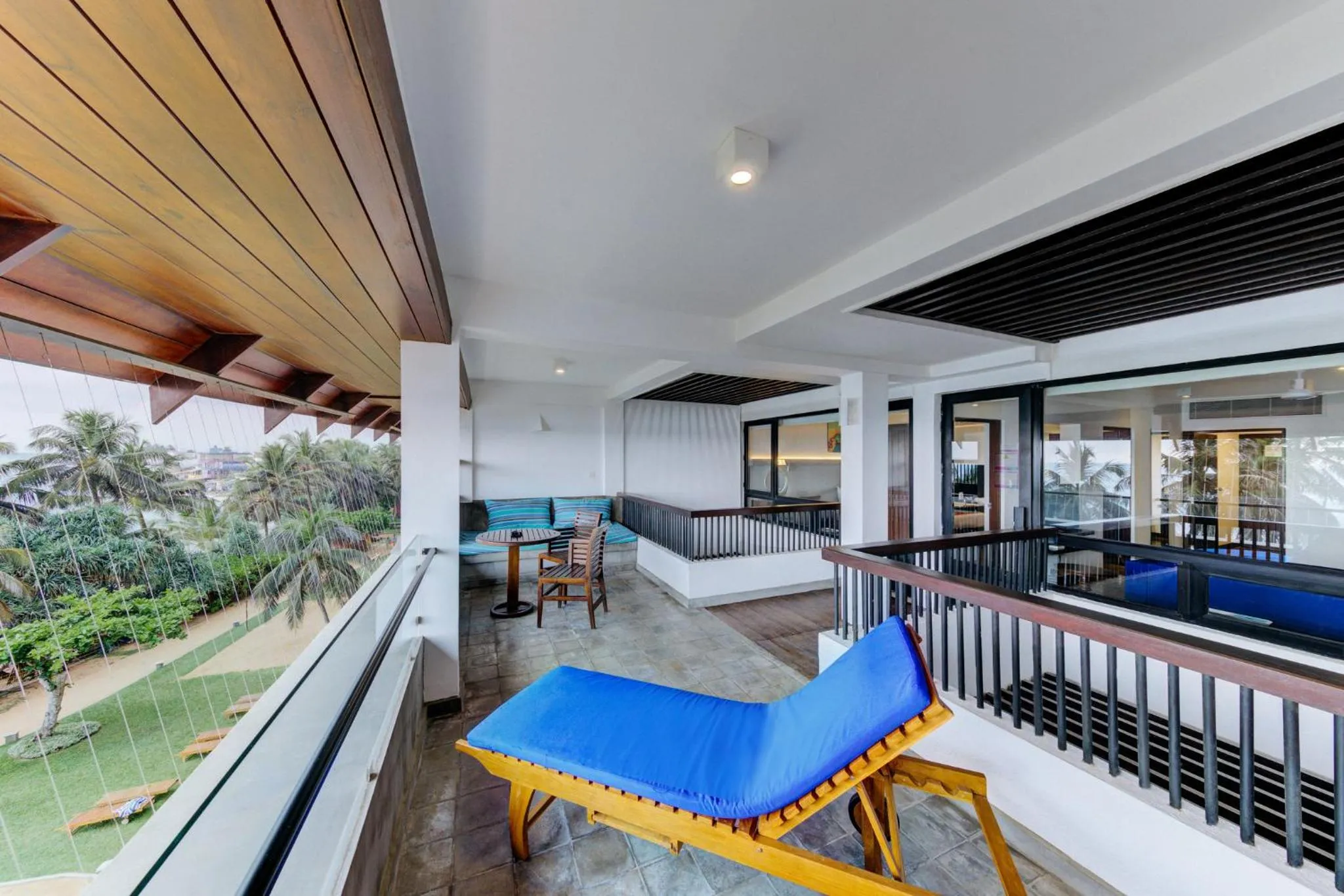 Photo of the whole room in Hikka Tranz by Cinnamon