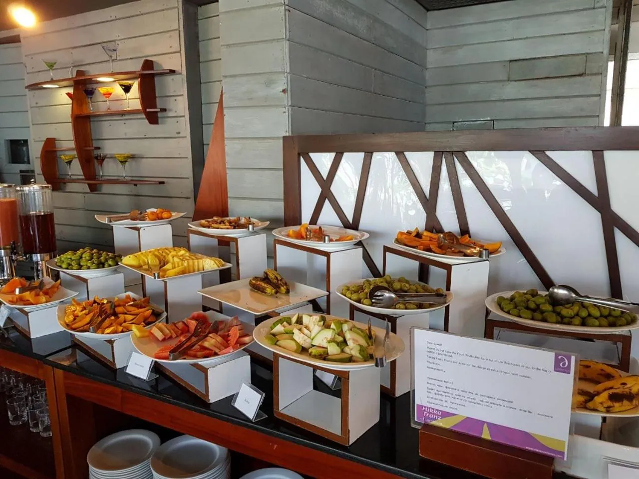 Breakfast in Hikka Tranz by Cinnamon