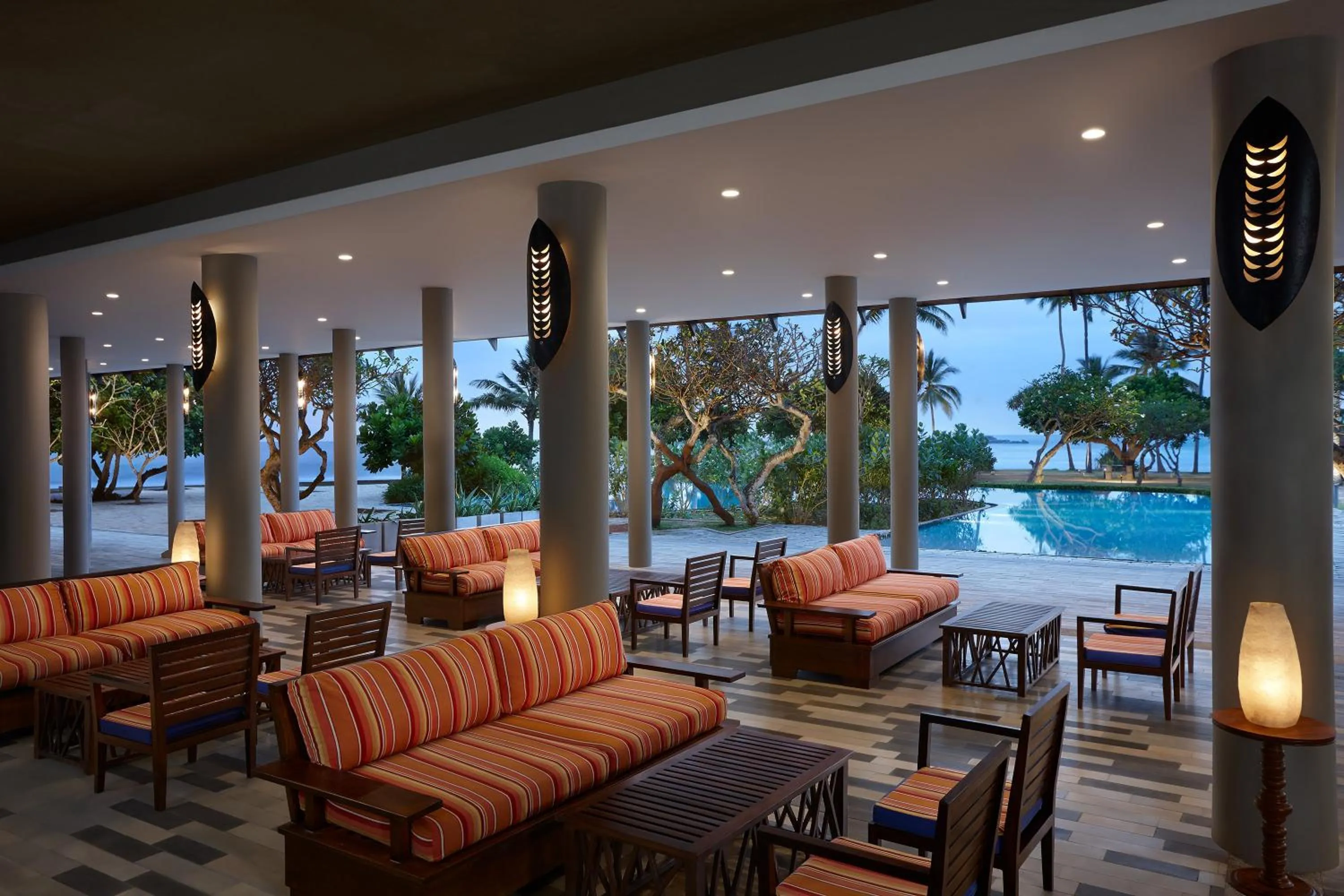 Lobby or reception in Hikka Tranz by Cinnamon