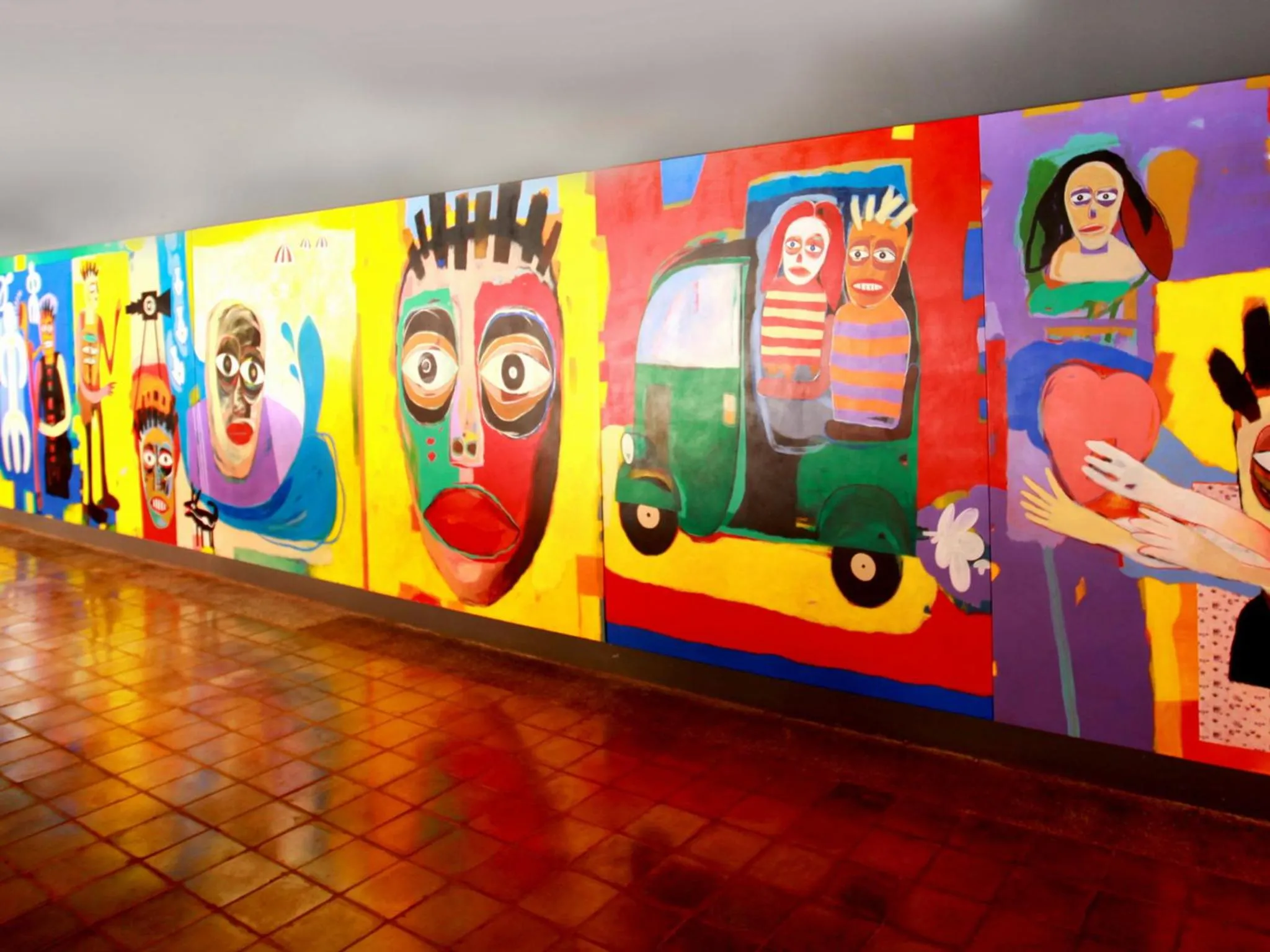 Decorative detail in Hikka Tranz by Cinnamon