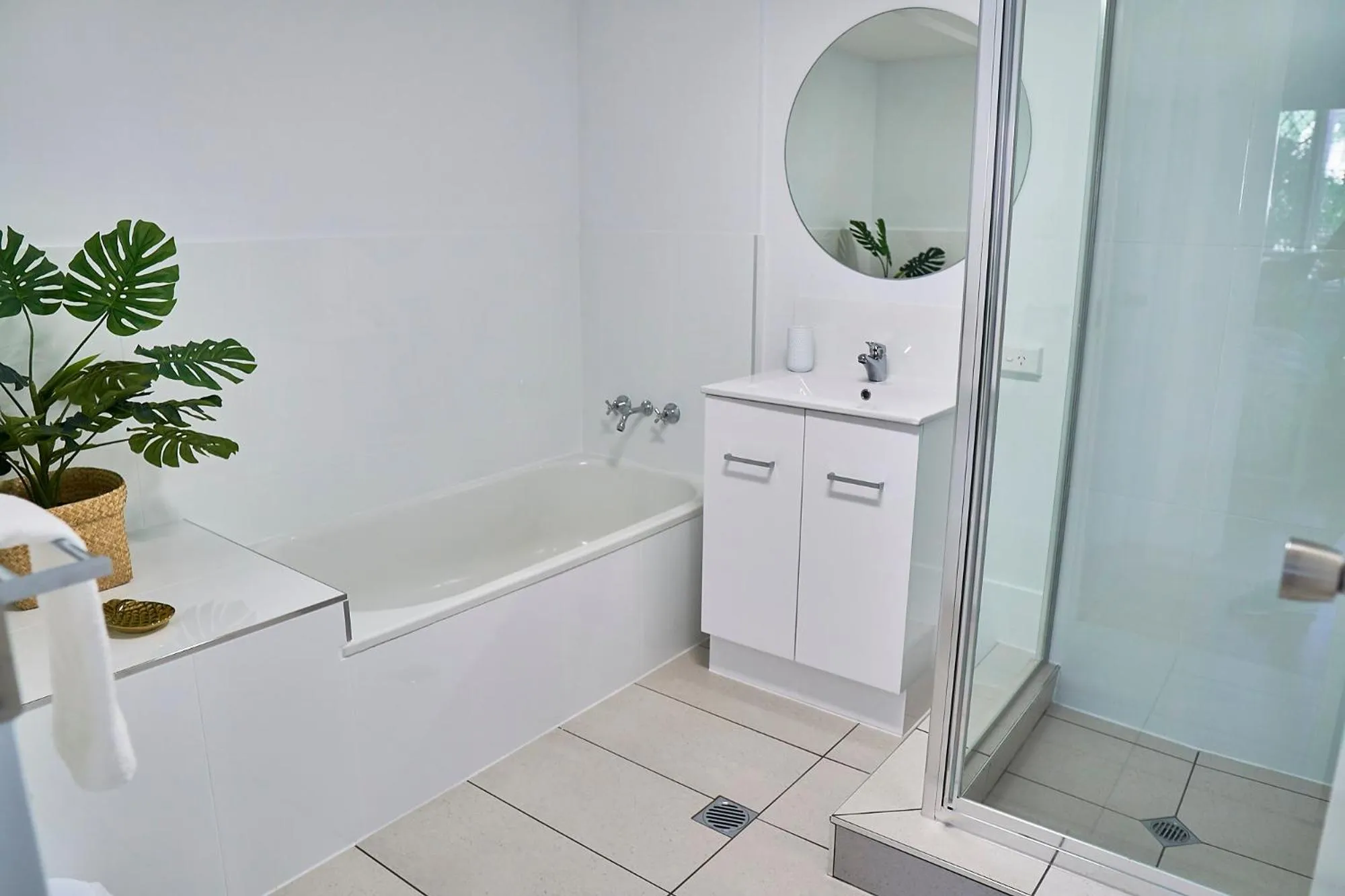 Bathroom in Bayview Beach Holiday Apartments