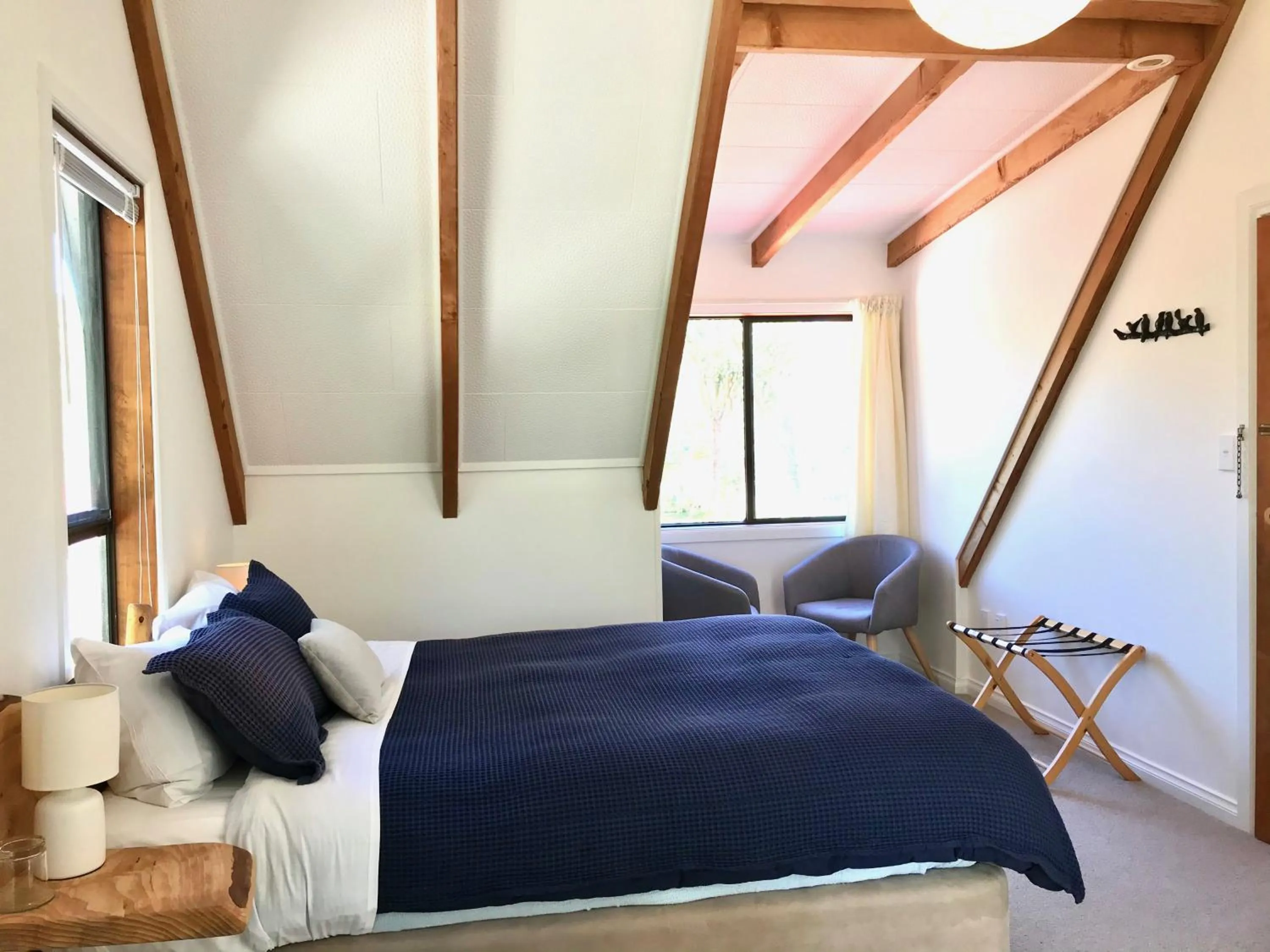 Bed in Murchison Lodge