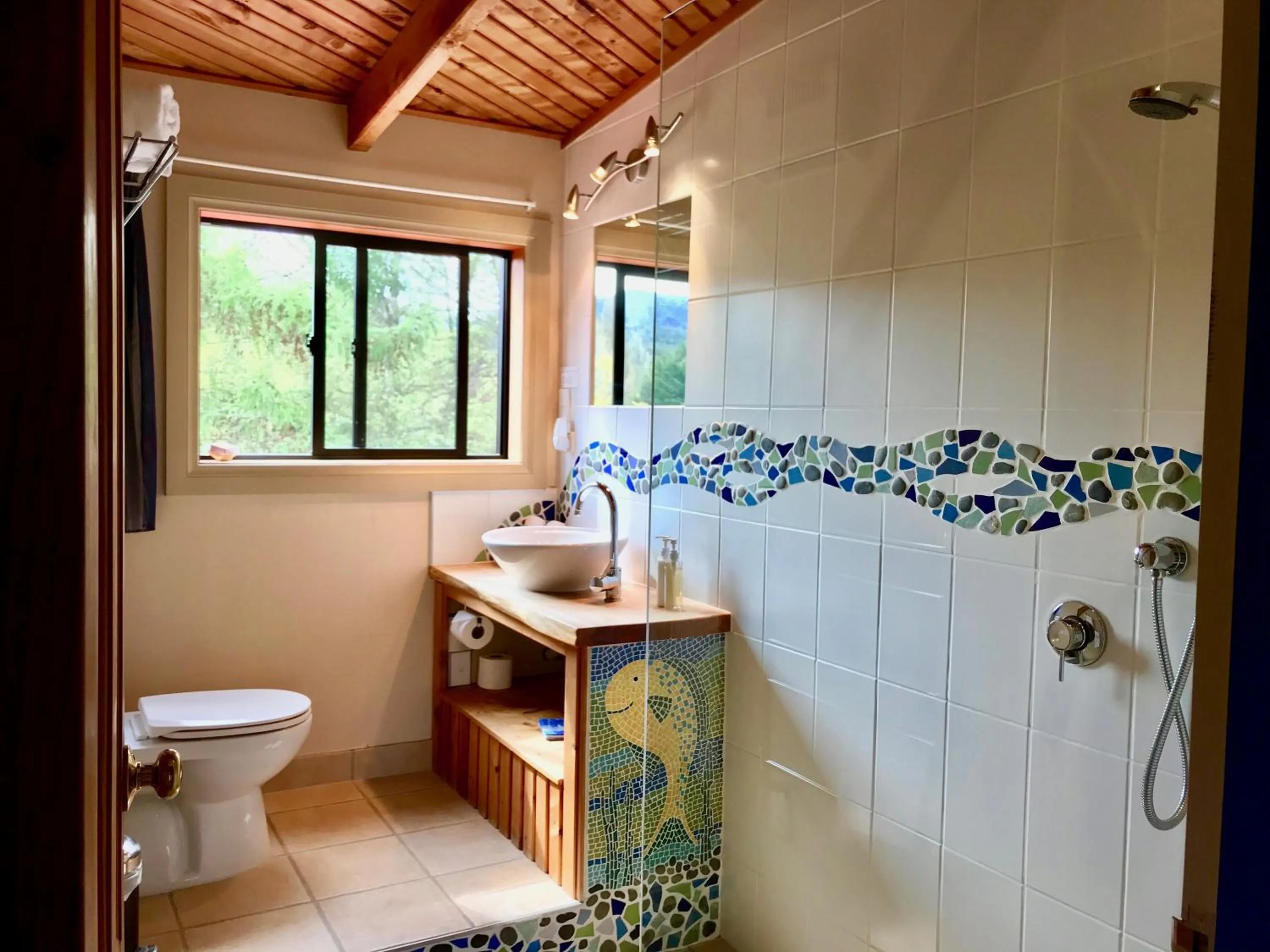 Bathroom in Murchison Lodge