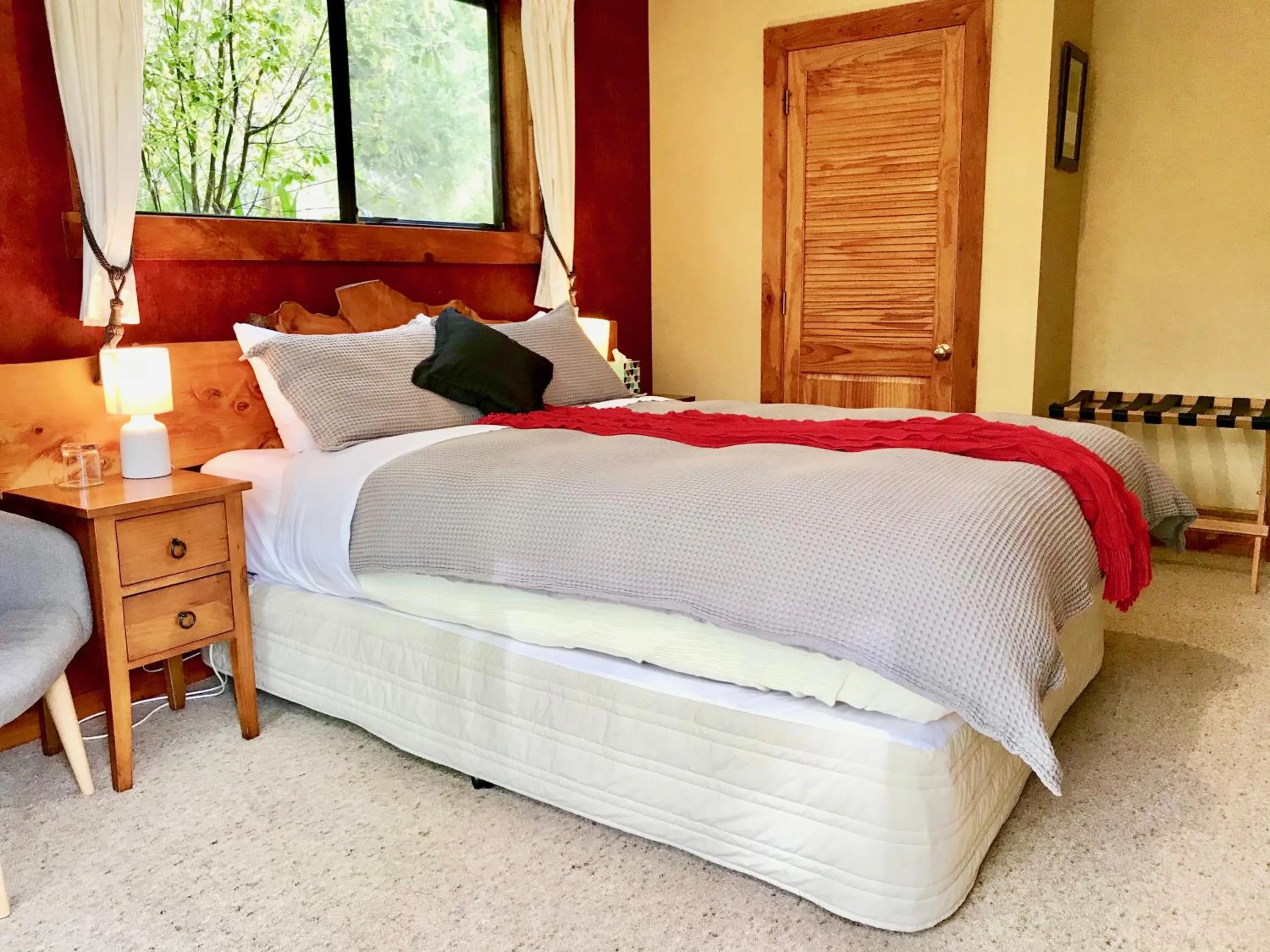 Bed in Murchison Lodge