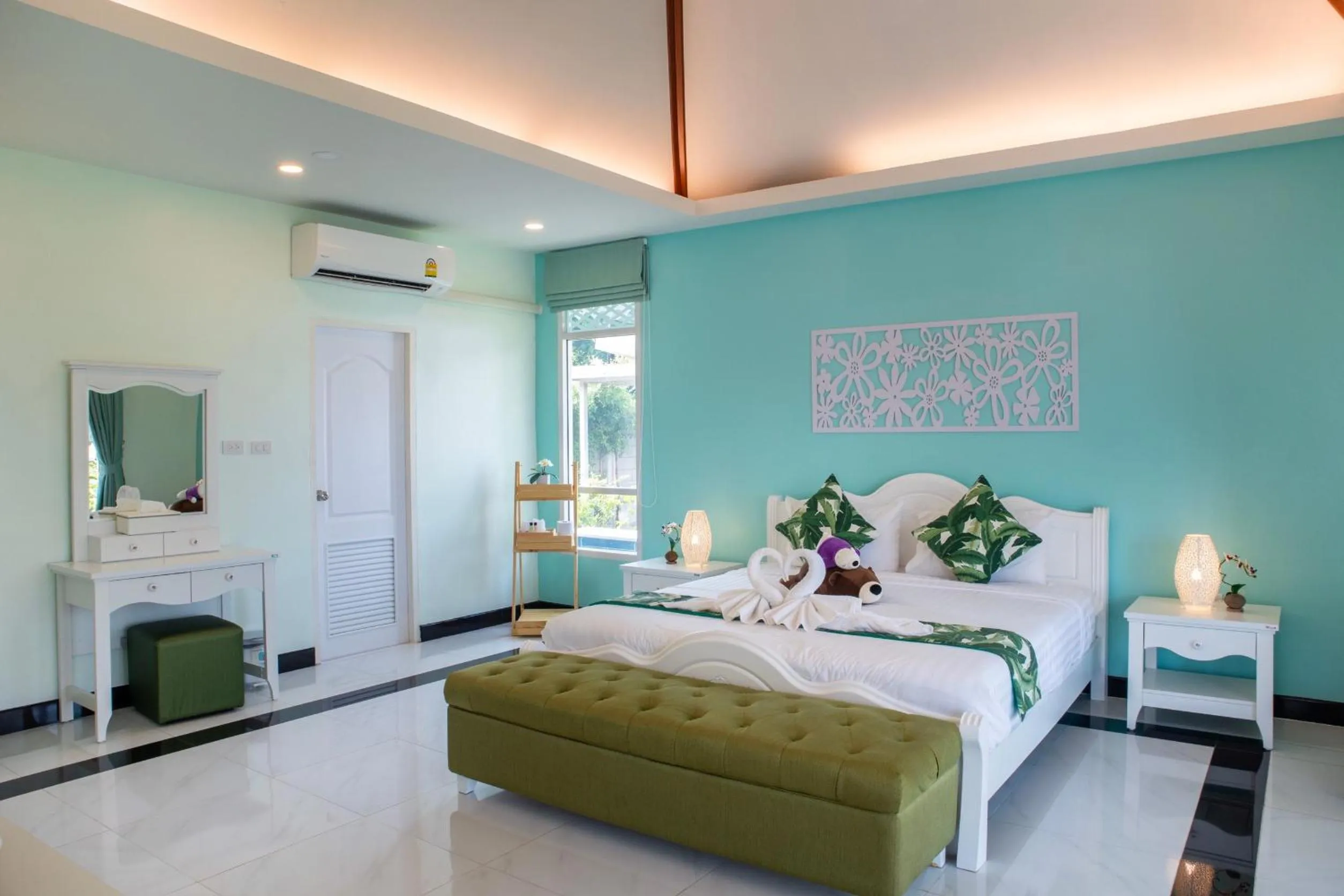 Bedroom, Bed in Tubtim Siam River Kwai Resort