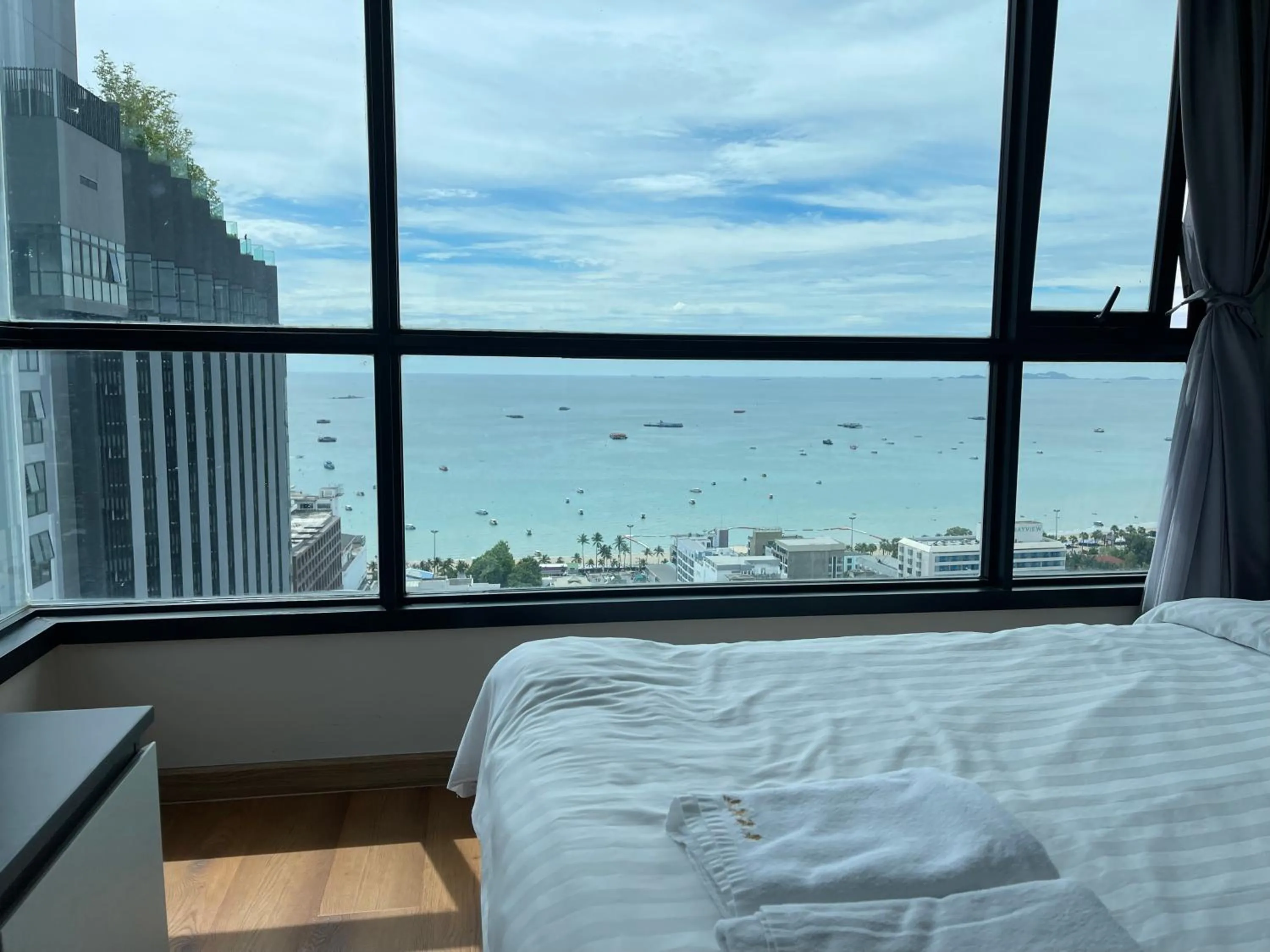 Bed in The Base Pattaya by Feng
