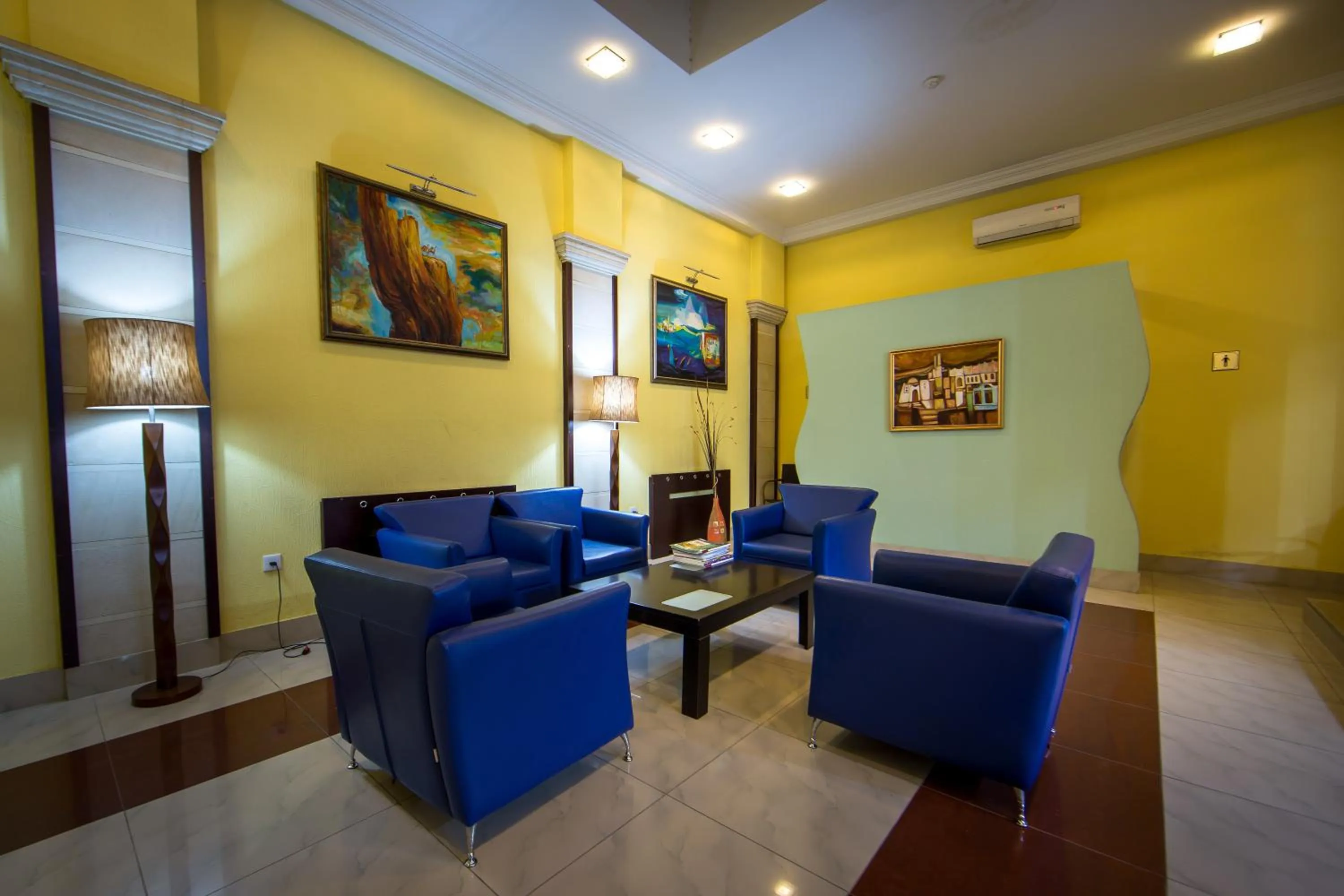 Lobby or reception in Premier Hotel