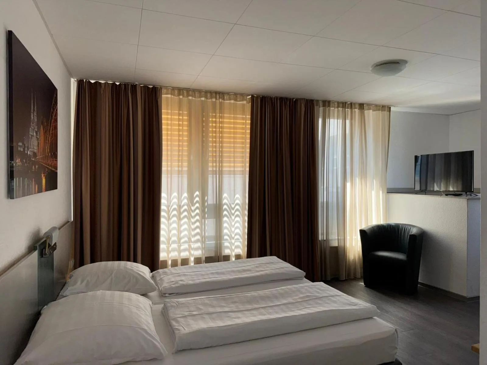 Bed in Opera Hotel Köln