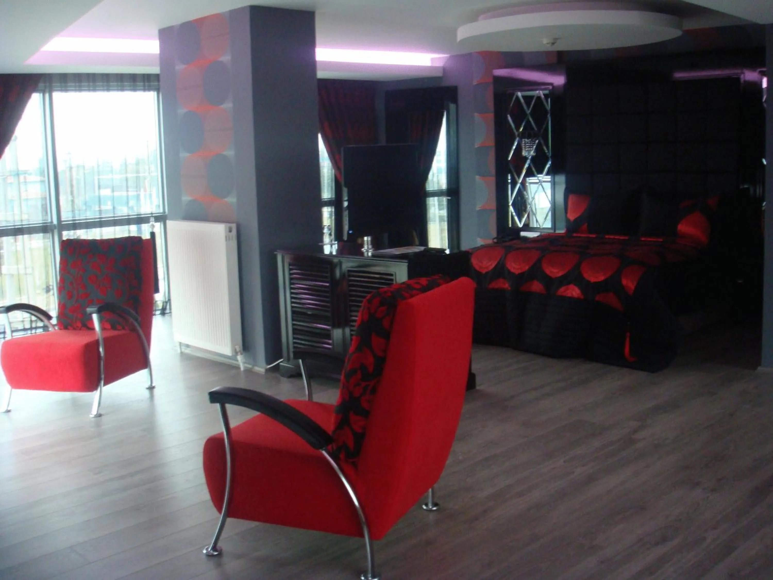 Bedroom in Golden Palas Hotel