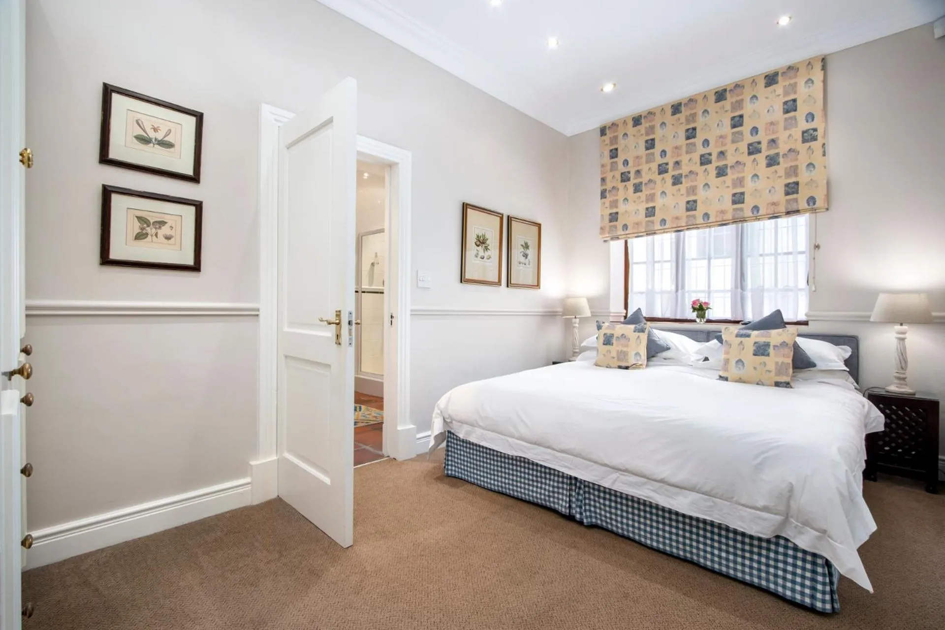 Bedroom, Bed in La Fontaine Guest House Hermanus