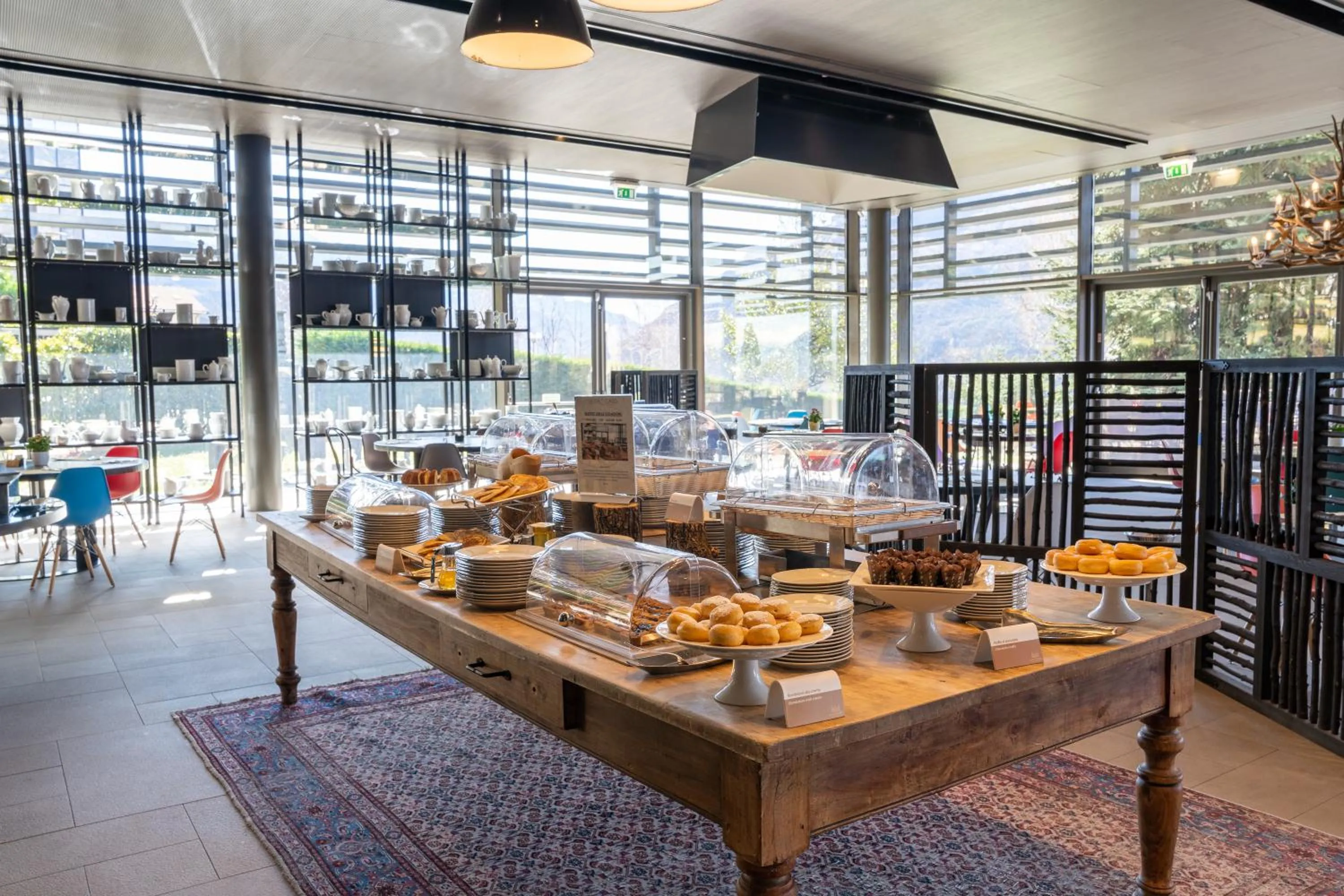 Breakfast in Grand Hotel Billia