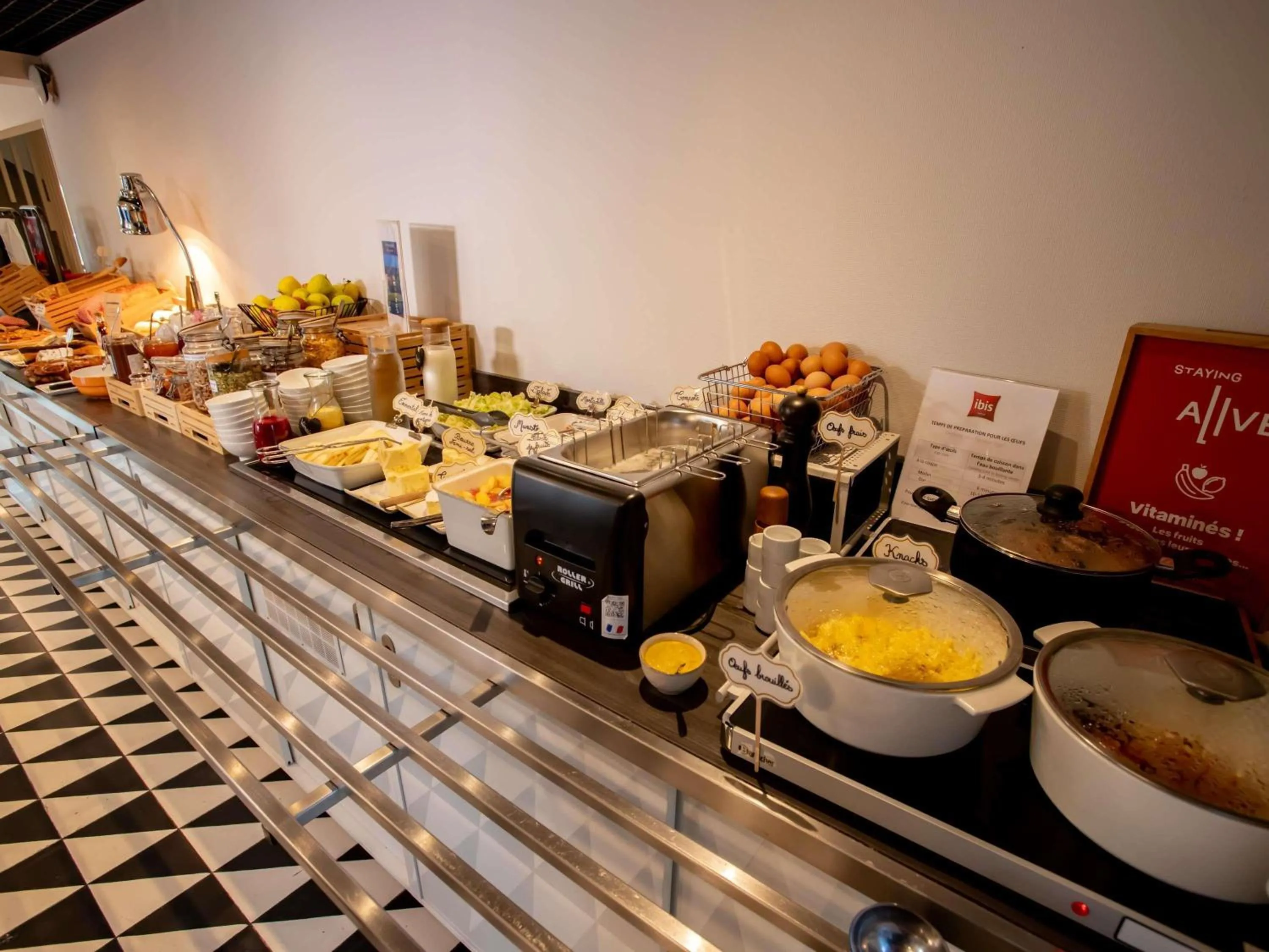 Breakfast in ibis Haguenau Strasbourg Nord