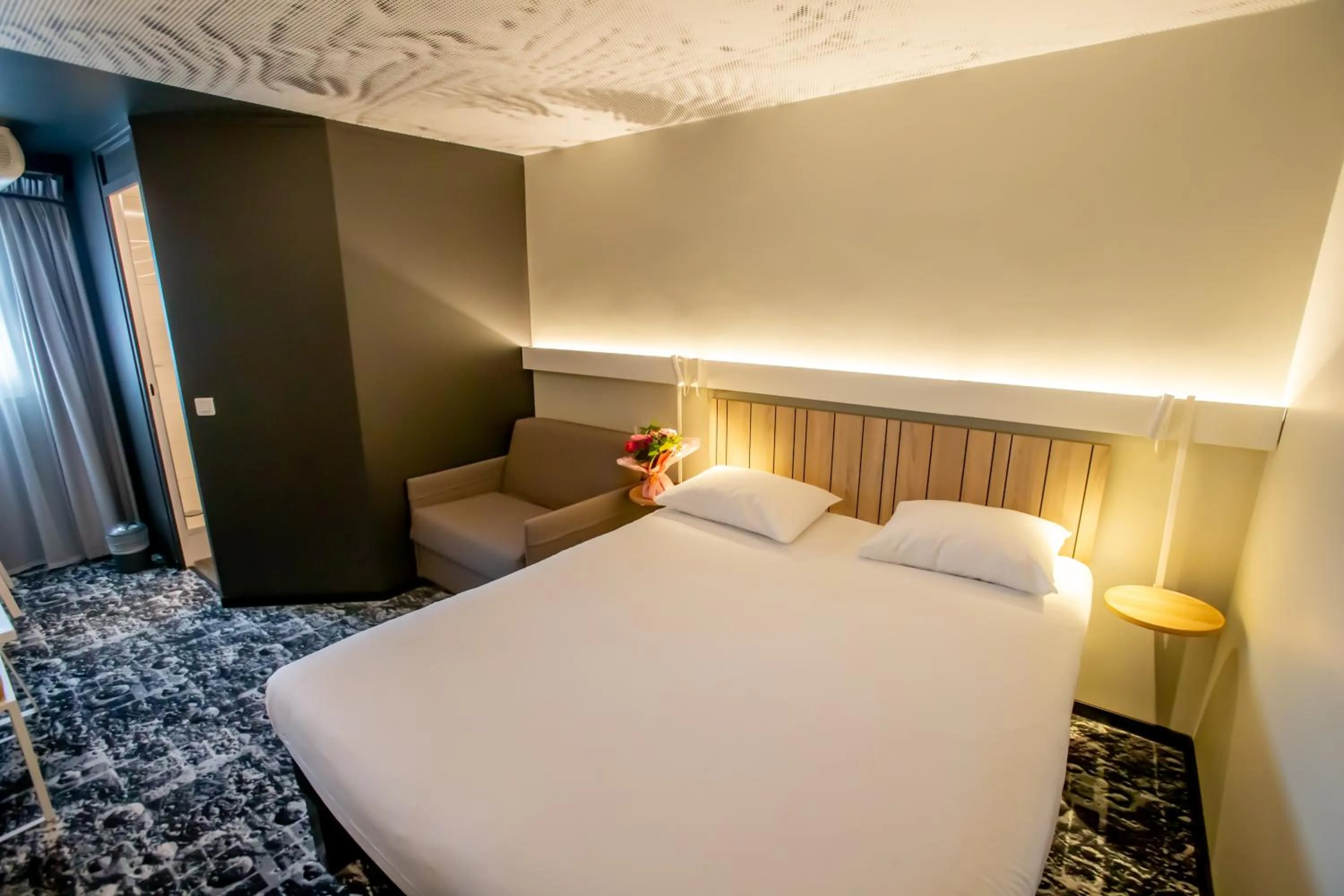 Bedroom, Bed in ibis Haguenau Strasbourg Nord