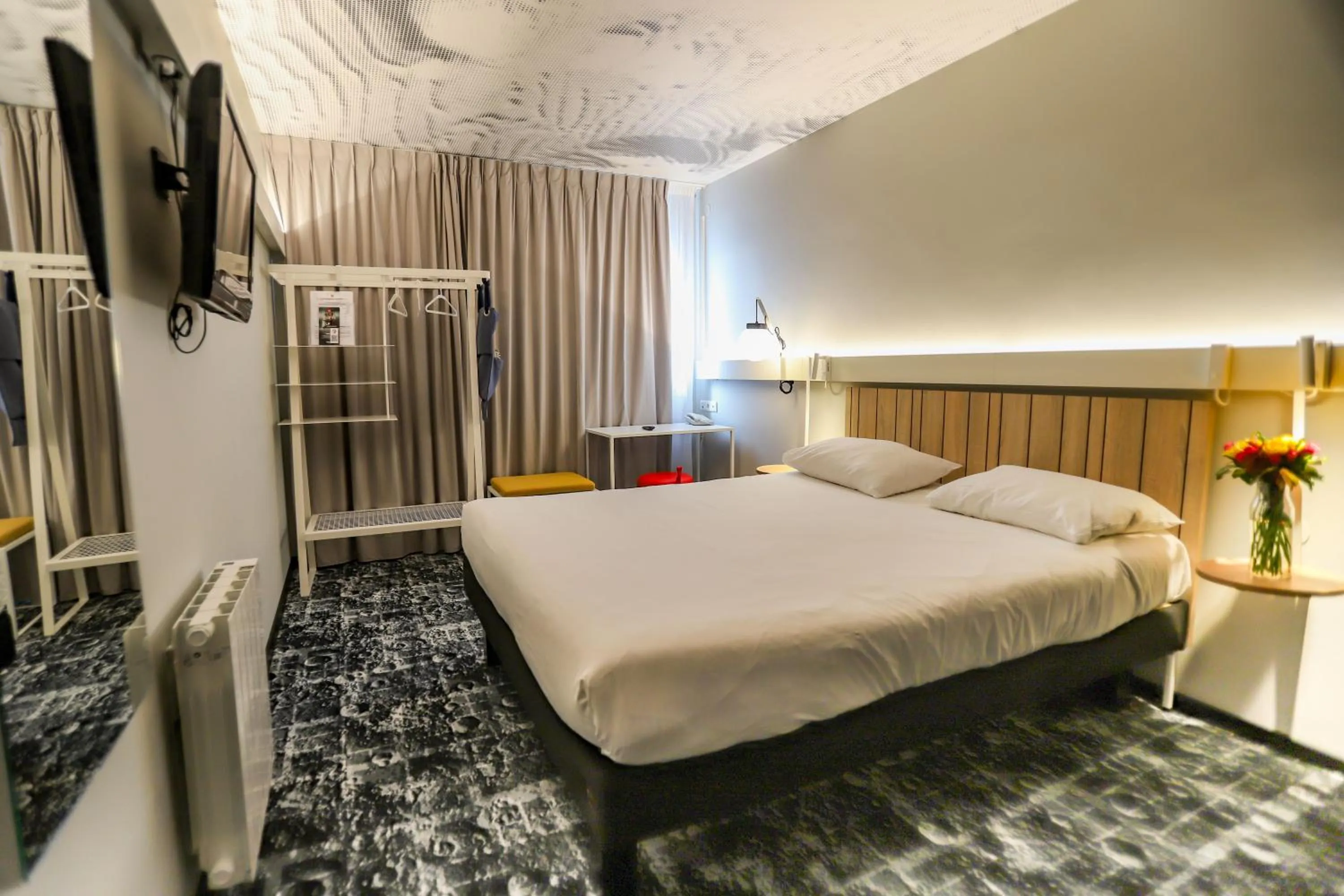 Bedroom, Bed in ibis Haguenau Strasbourg Nord