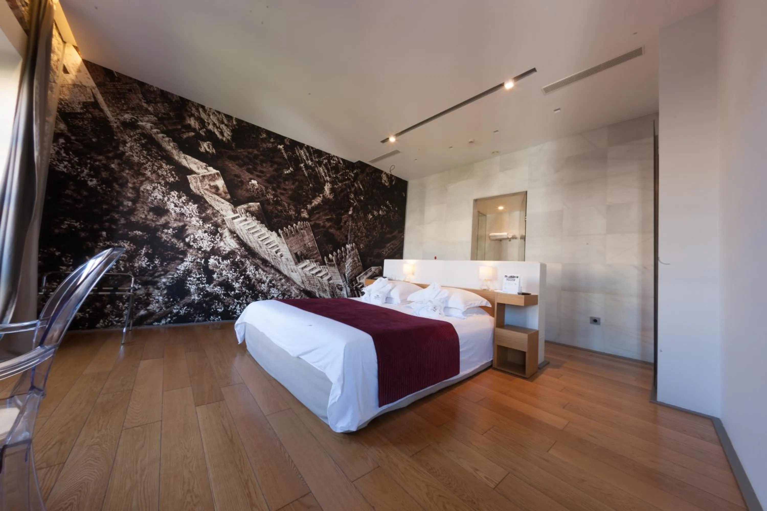 Photo of the whole room, Bed in Aire Hotel & Ancient Baths