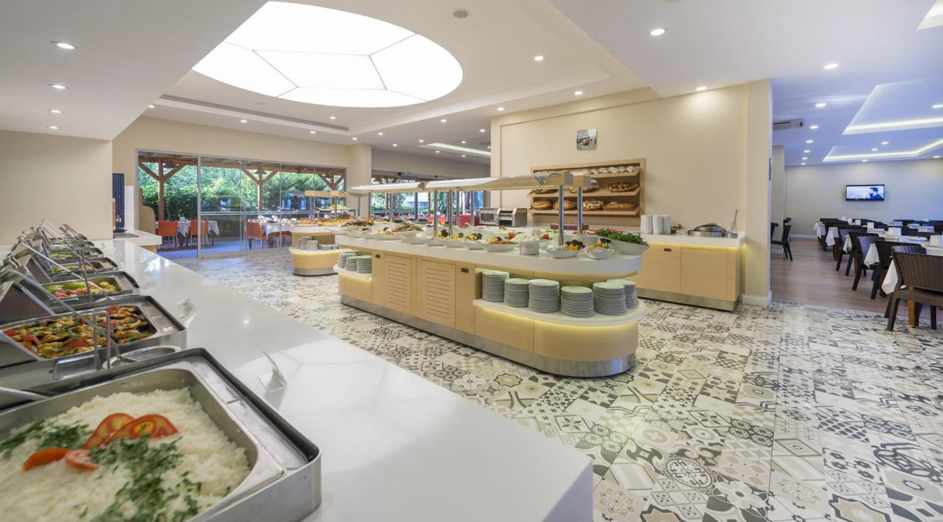 Restaurant/places to eat in Asdem Park Otel