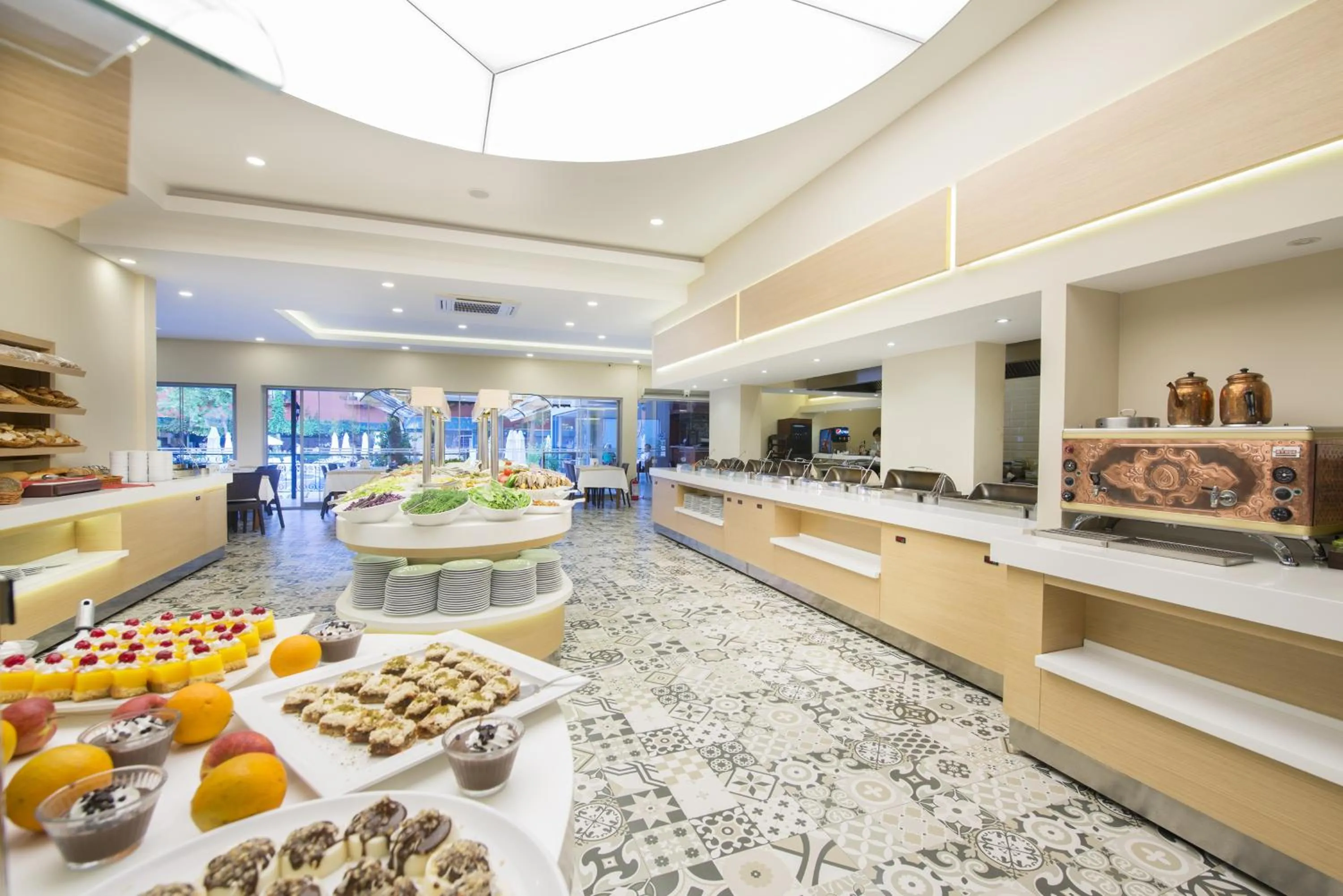 Food in Asdem Park Otel