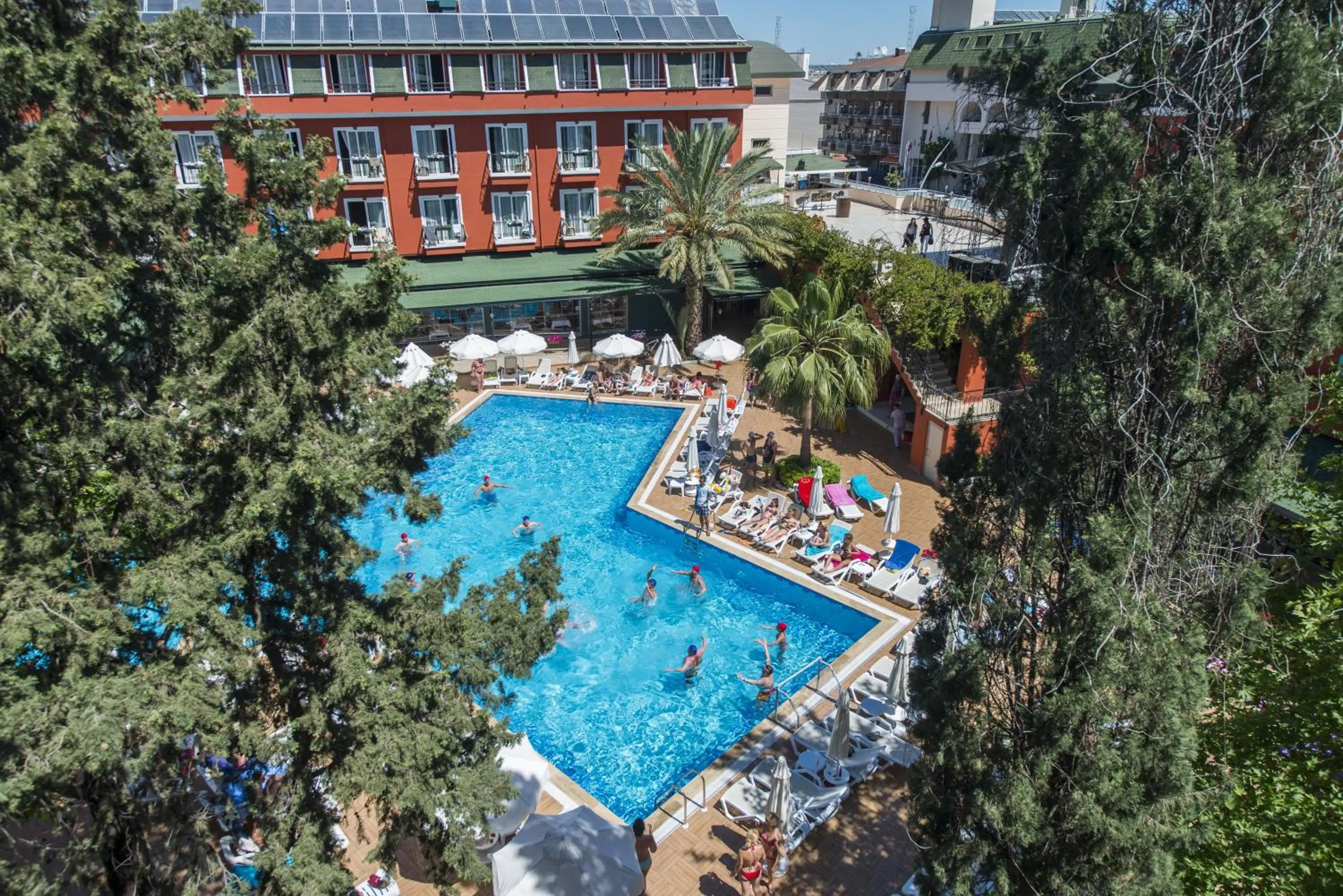 Day in Asdem Park Otel