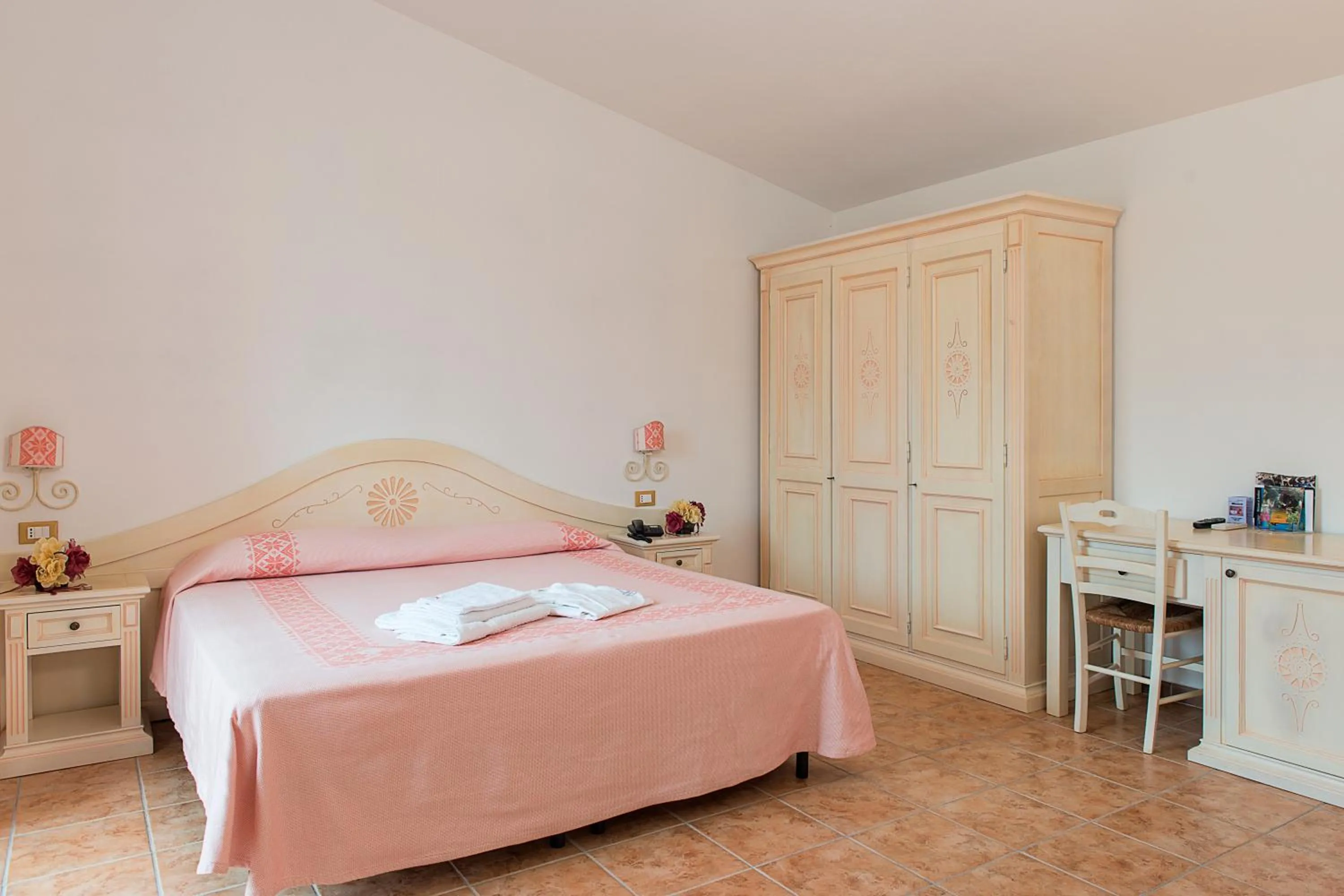 Quadruple Room in Hotel Montiruju