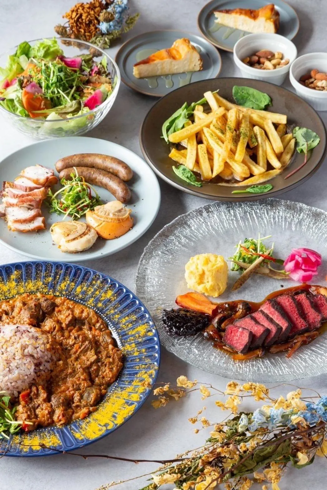 Restaurant/places to eat in Material