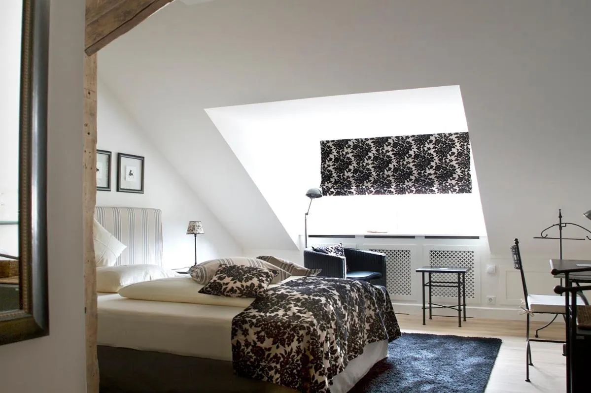 Photo of the whole room, Bed in Gerber Park Hotel