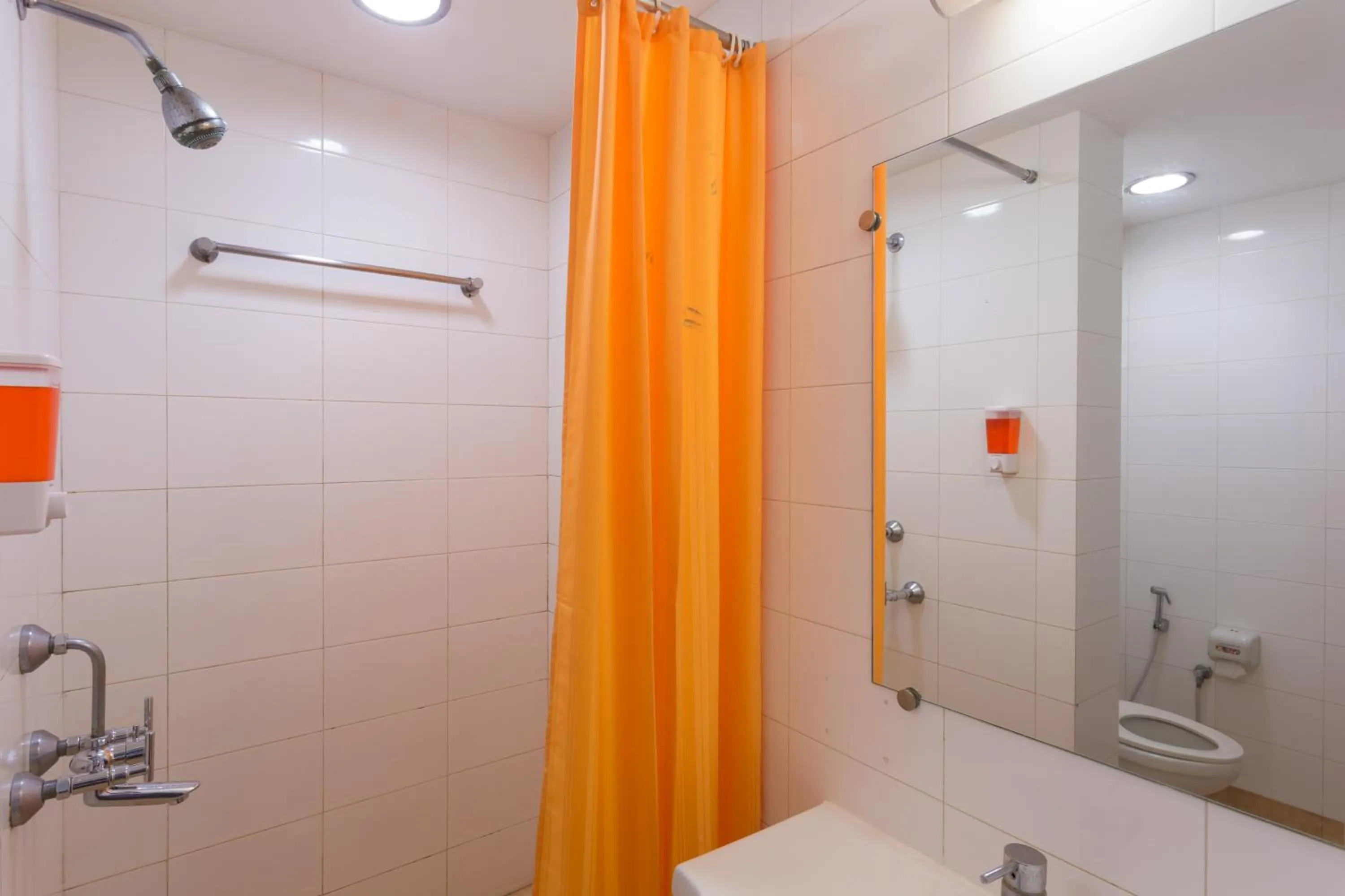 Shower in Ginger Pondicherry