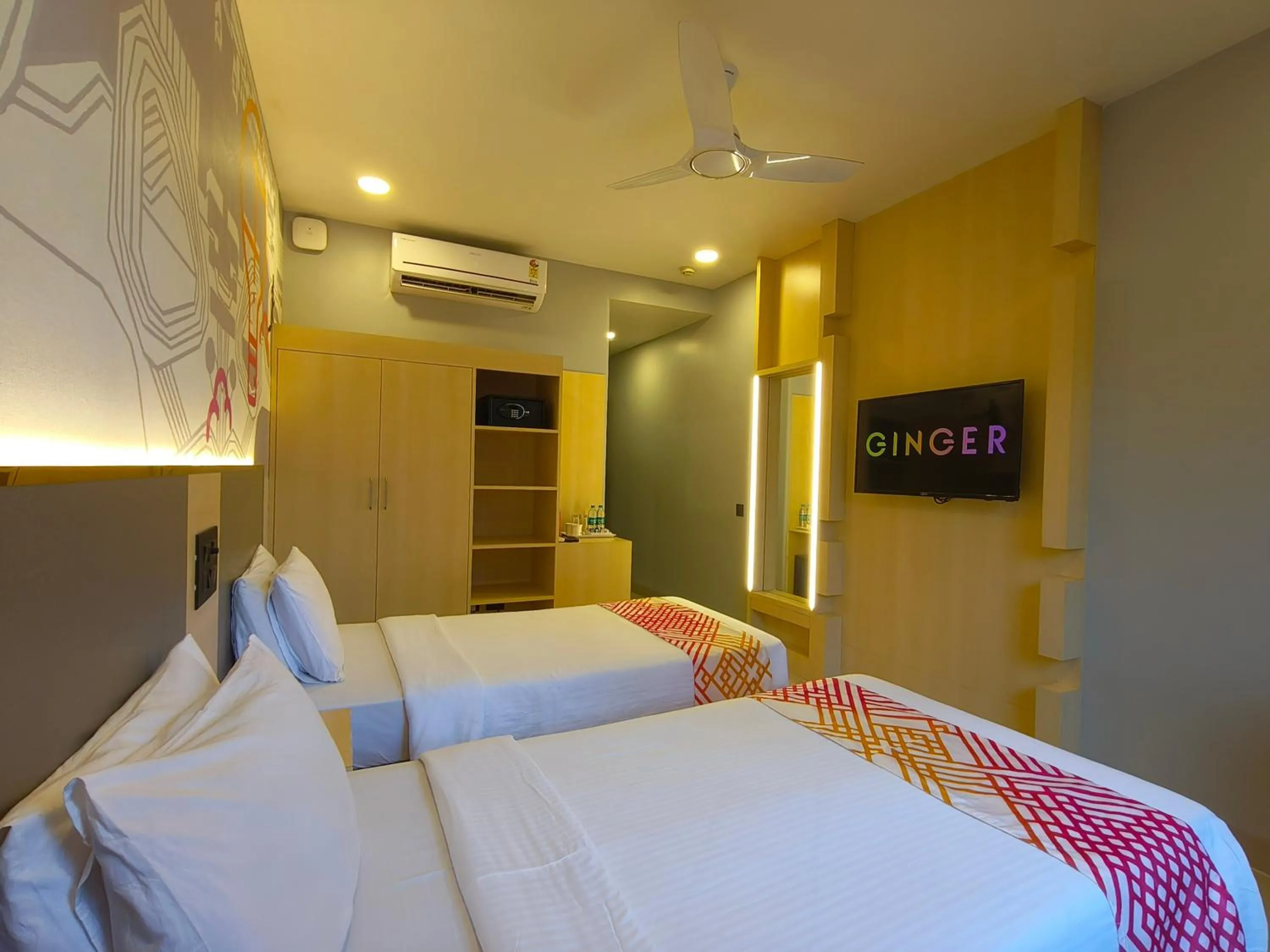 Bedroom, Bed in Ginger Pondicherry