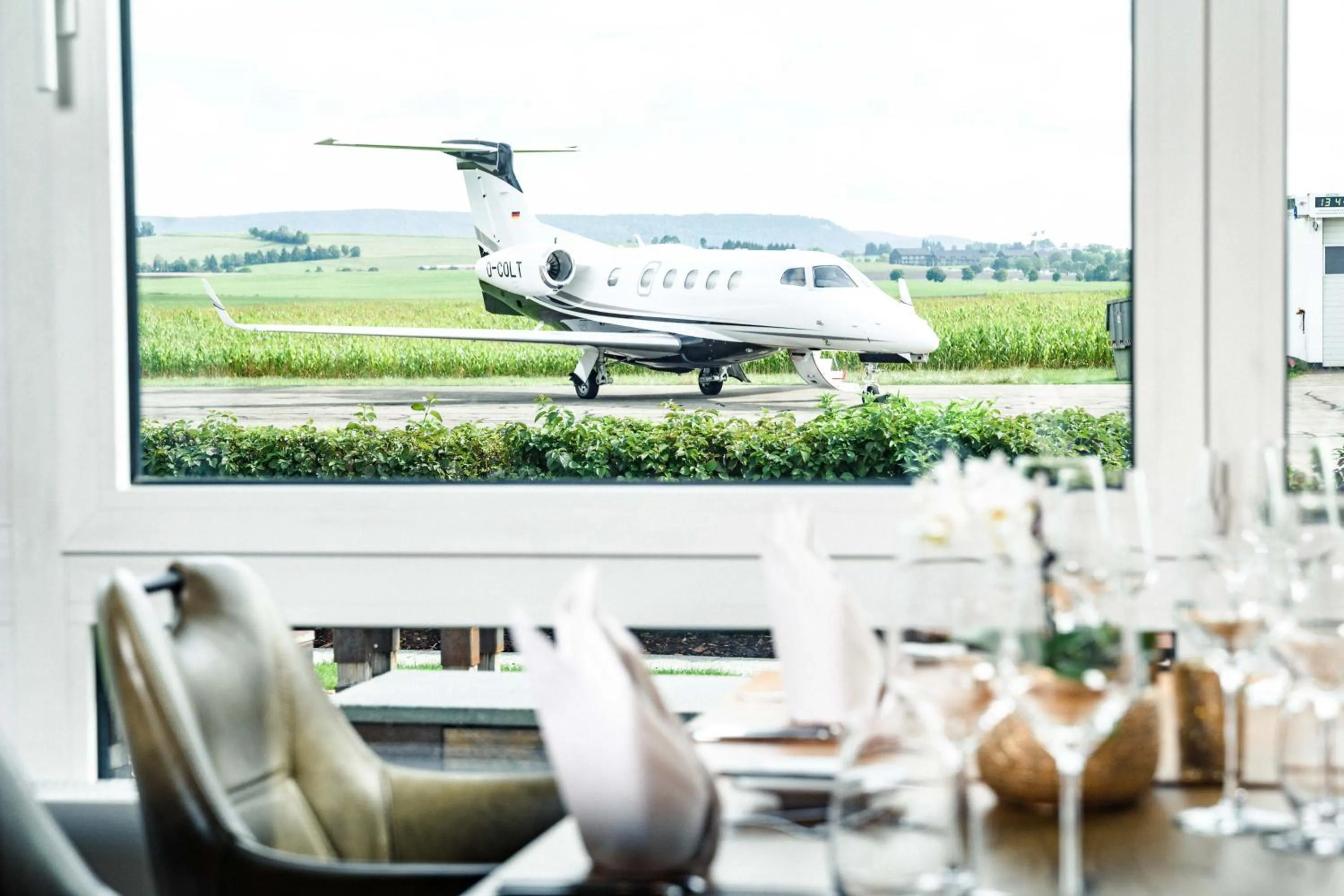 Restaurant/places to eat in Concorde Hotel am Flugplatz