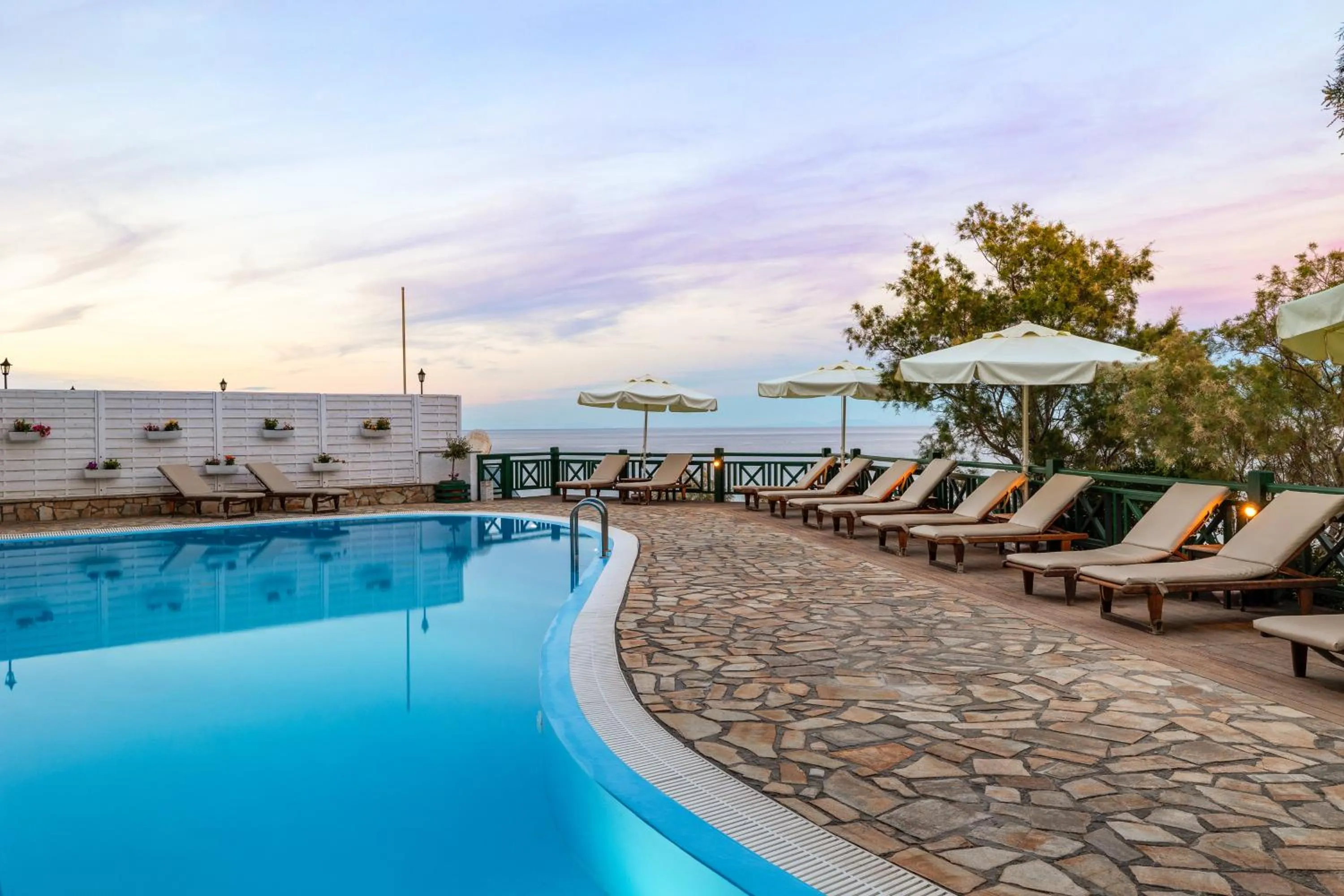 Swimming pool in Erofili Beach Hotel