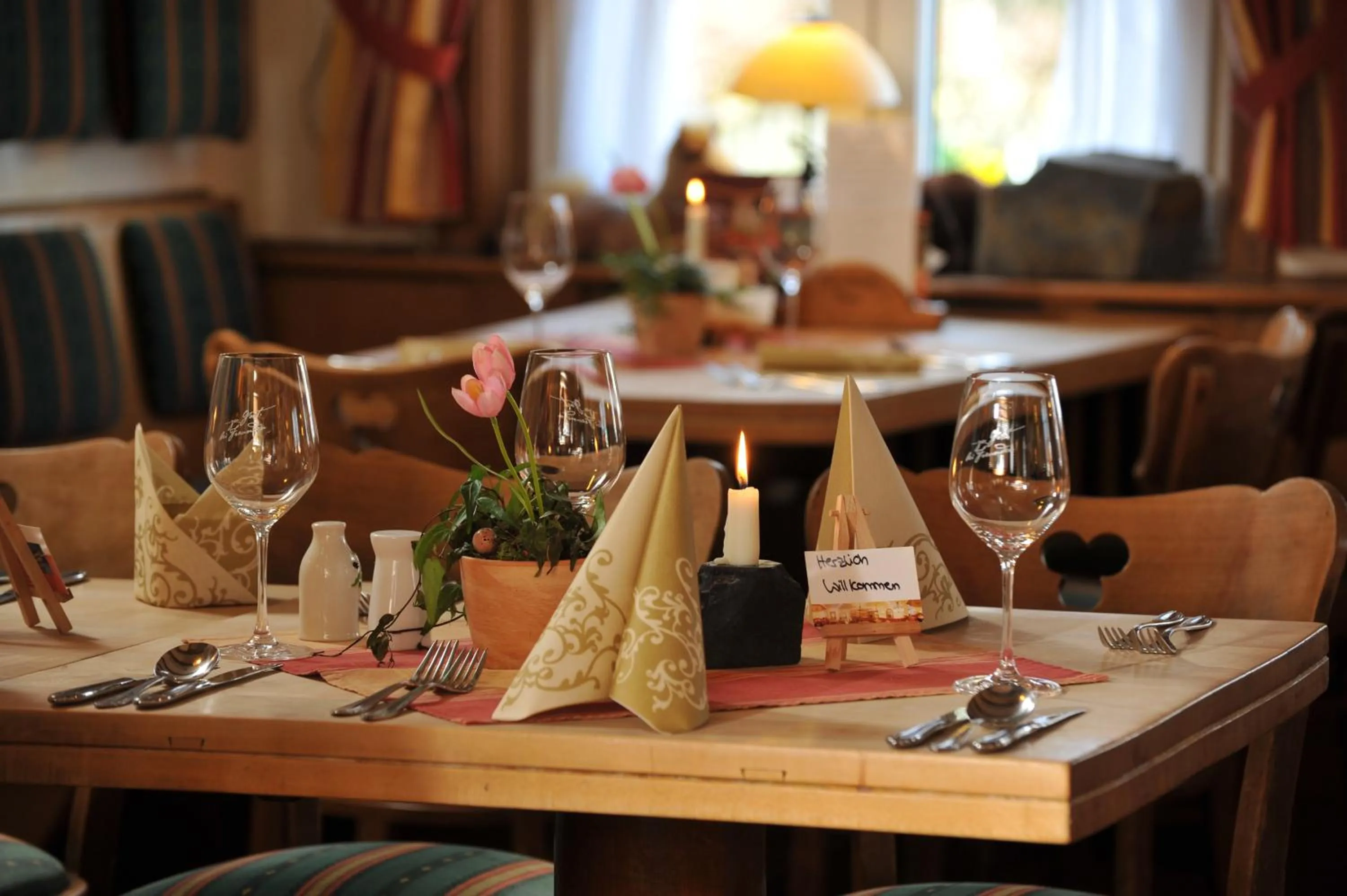 Restaurant/places to eat in Landhotel Voss im TalVital