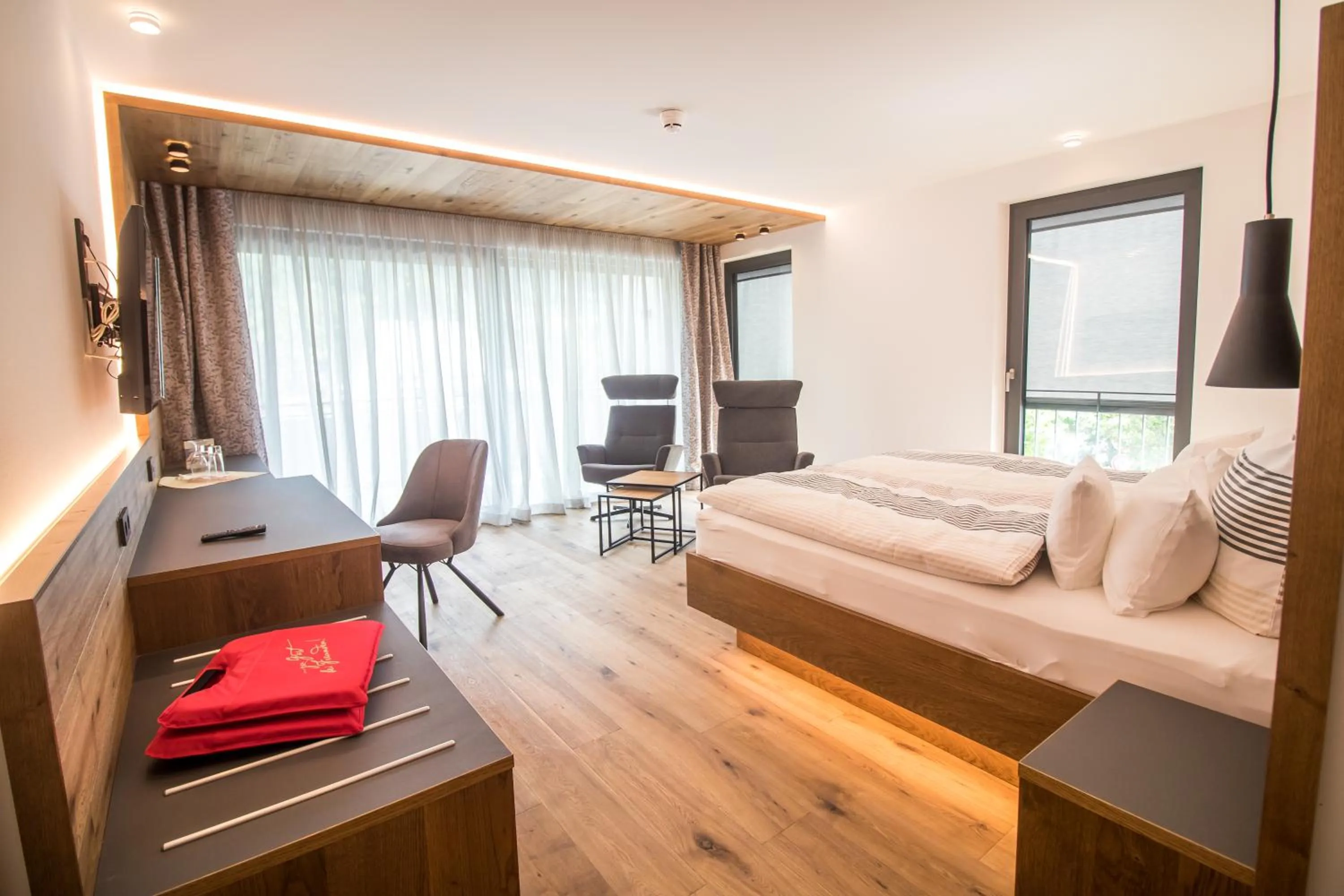 Photo of the whole room in Landhotel Voss im TalVital