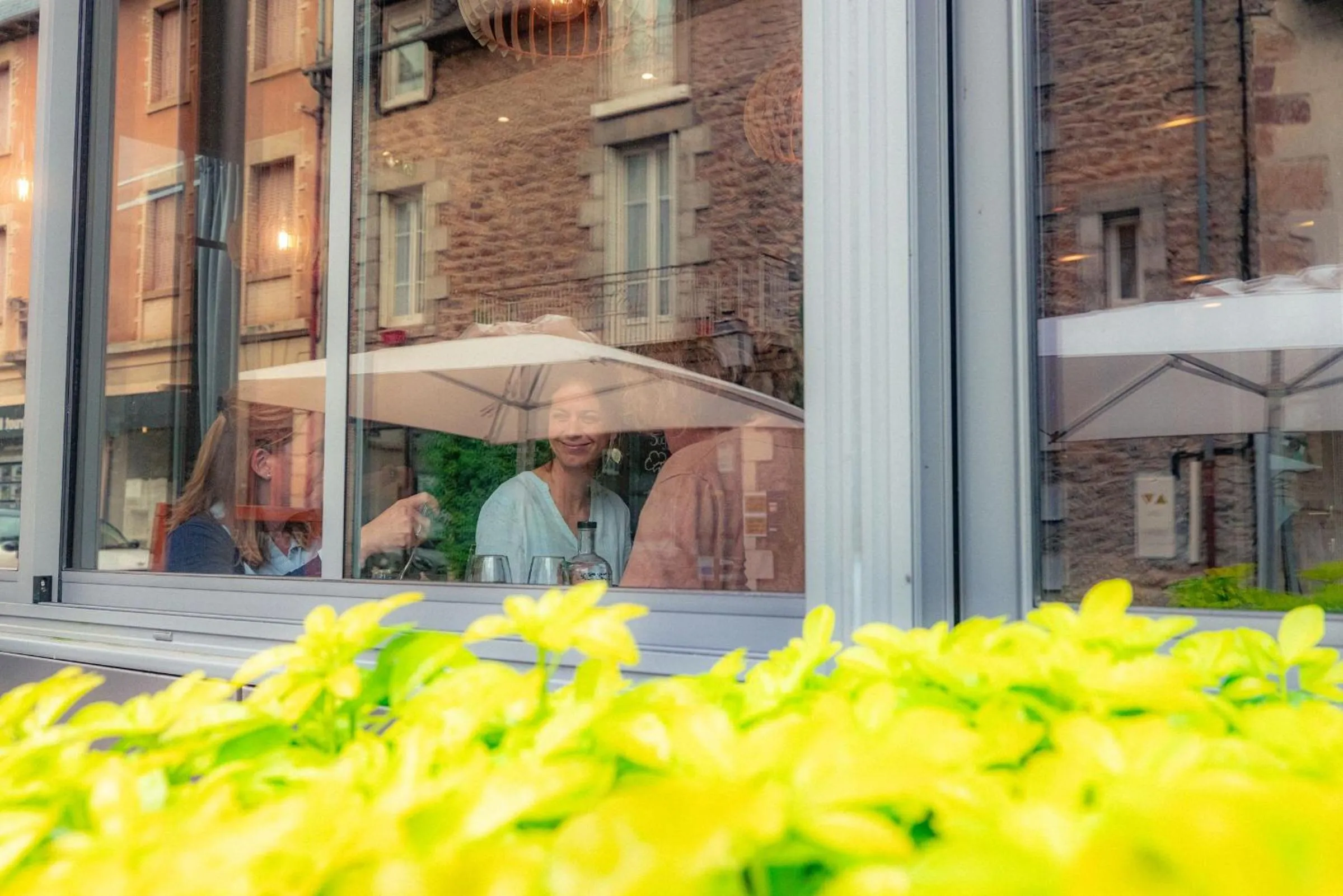 Restaurant/places to eat in Logis Hôtel Restaurant de France