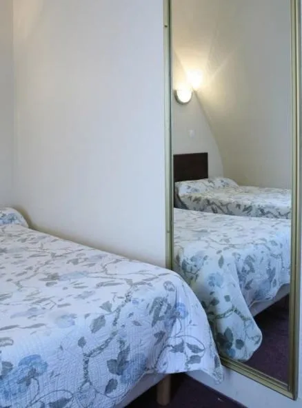 Bed in Grand Hôtel De L'Europe