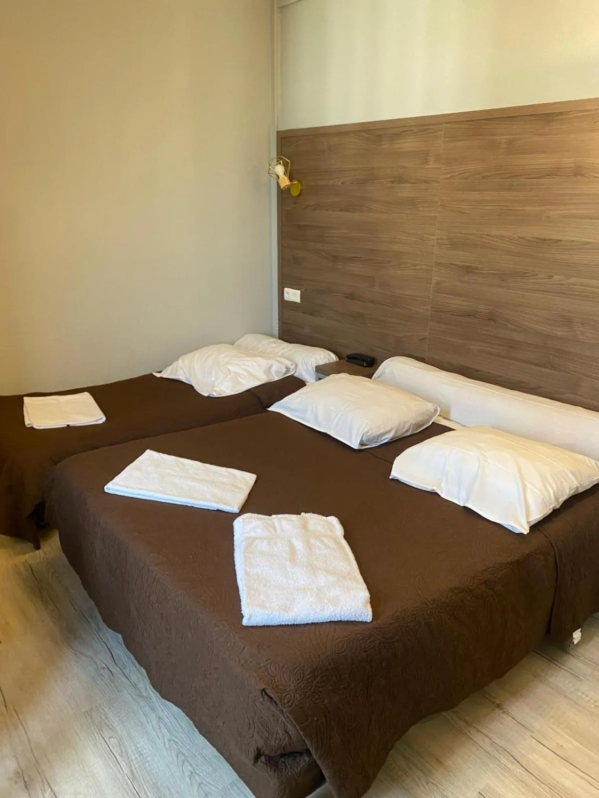 Bed in Grand Hôtel De L'Europe