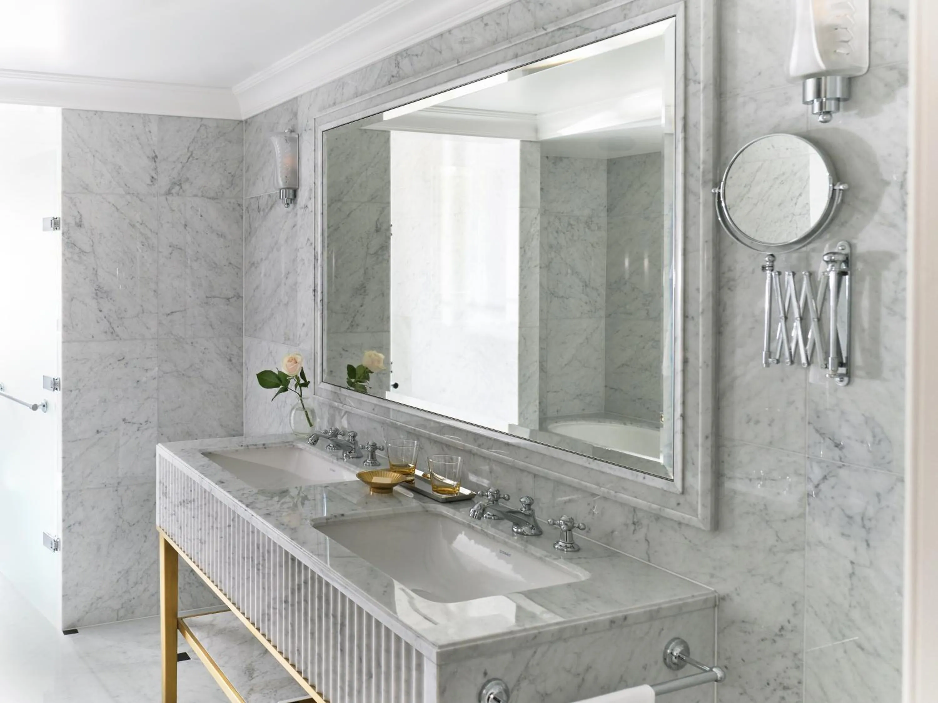 Bathroom in The Dorchester - Dorchester Collection