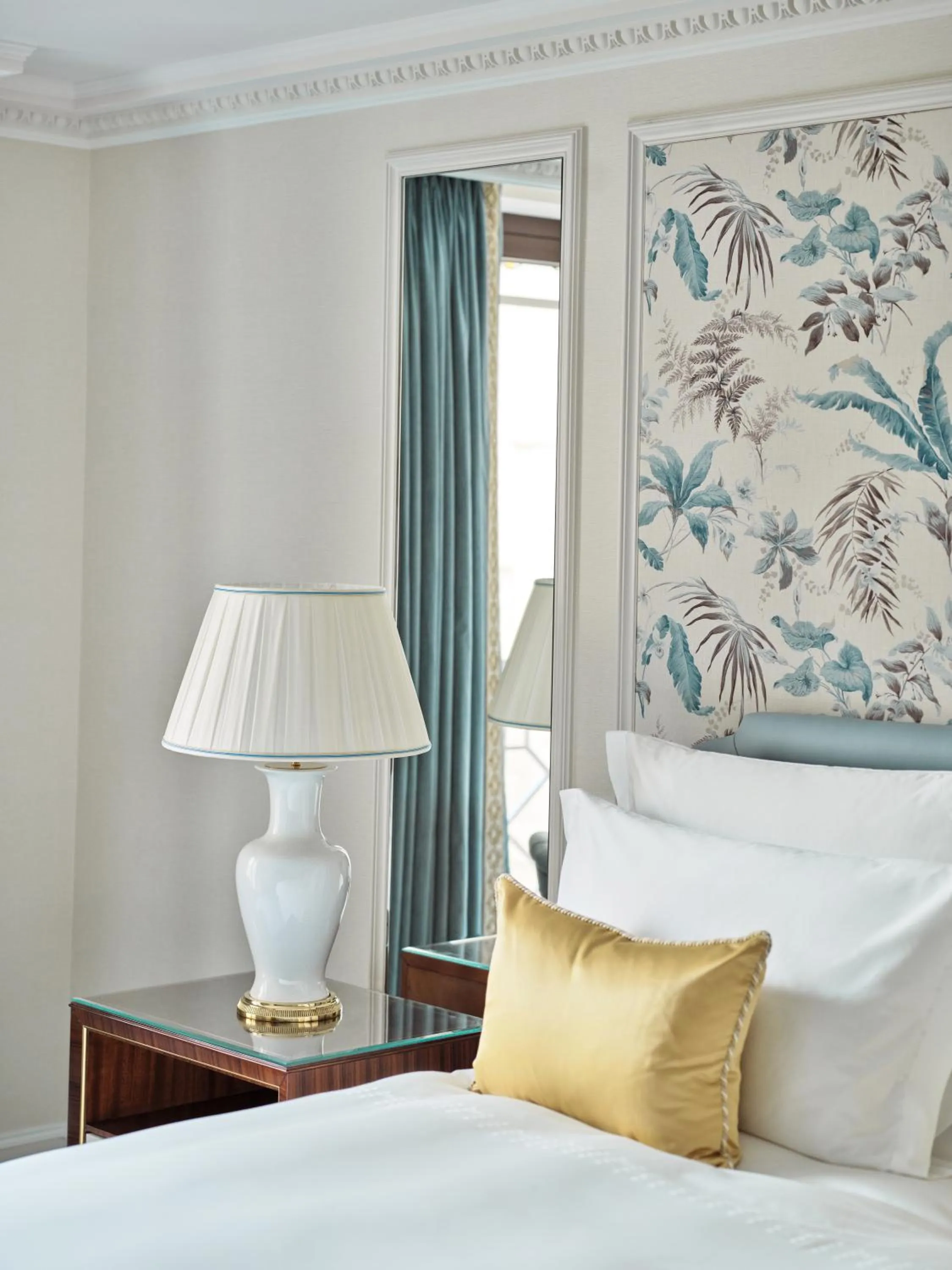 Bed in The Dorchester - Dorchester Collection