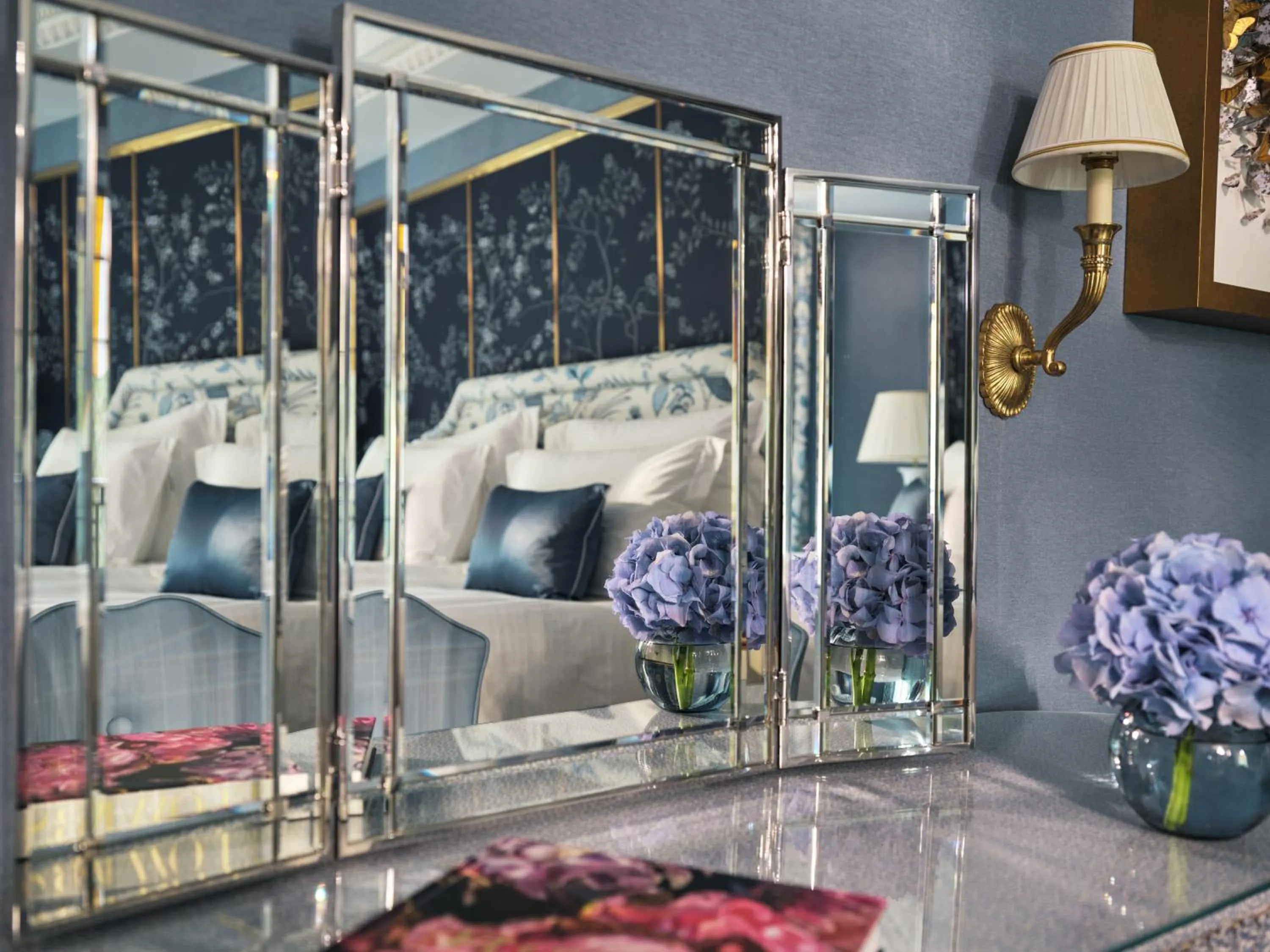 Decorative detail, Bed in The Dorchester - Dorchester Collection