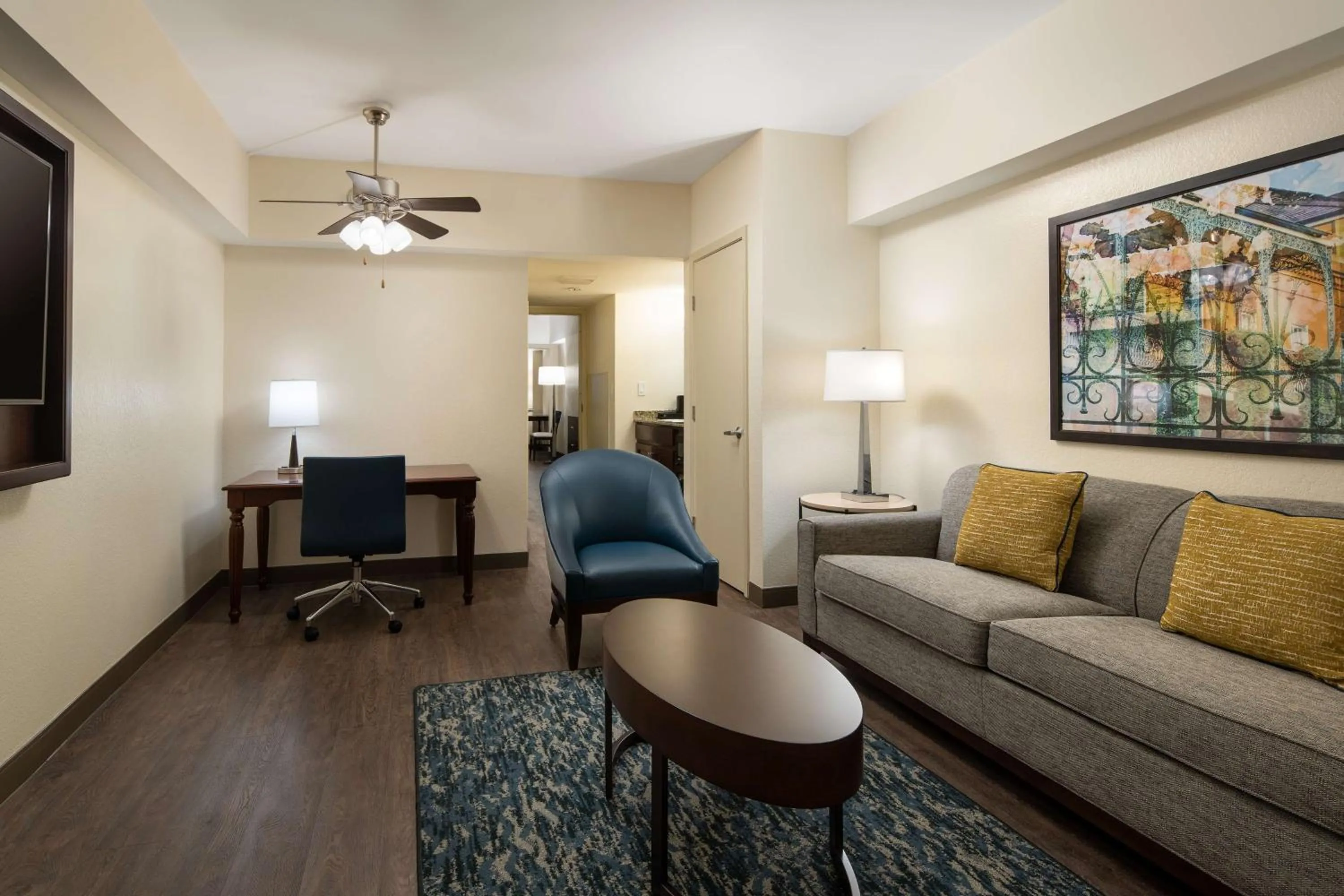 Bedroom in Embassy Suites by Hilton New Orleans Convention Center