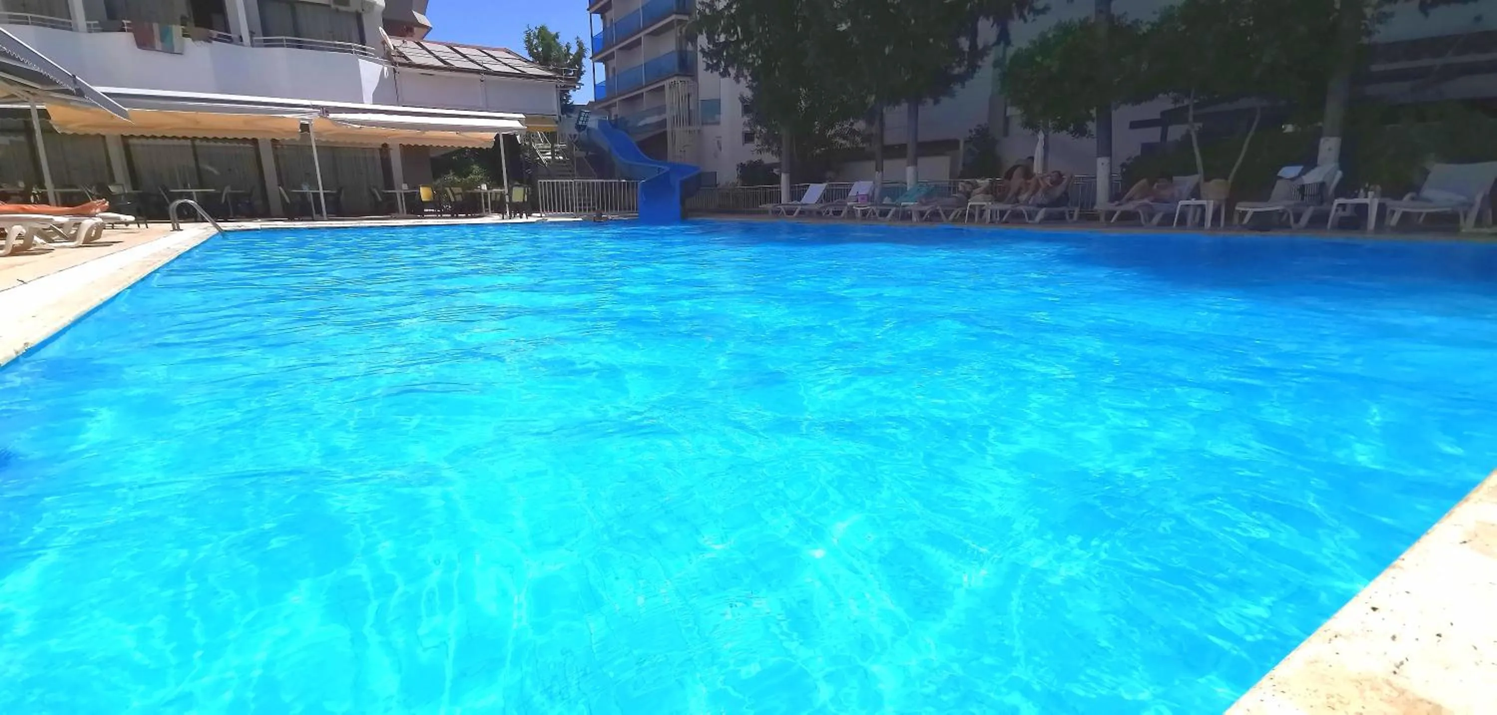 Swimming pool in Intermar Hotel