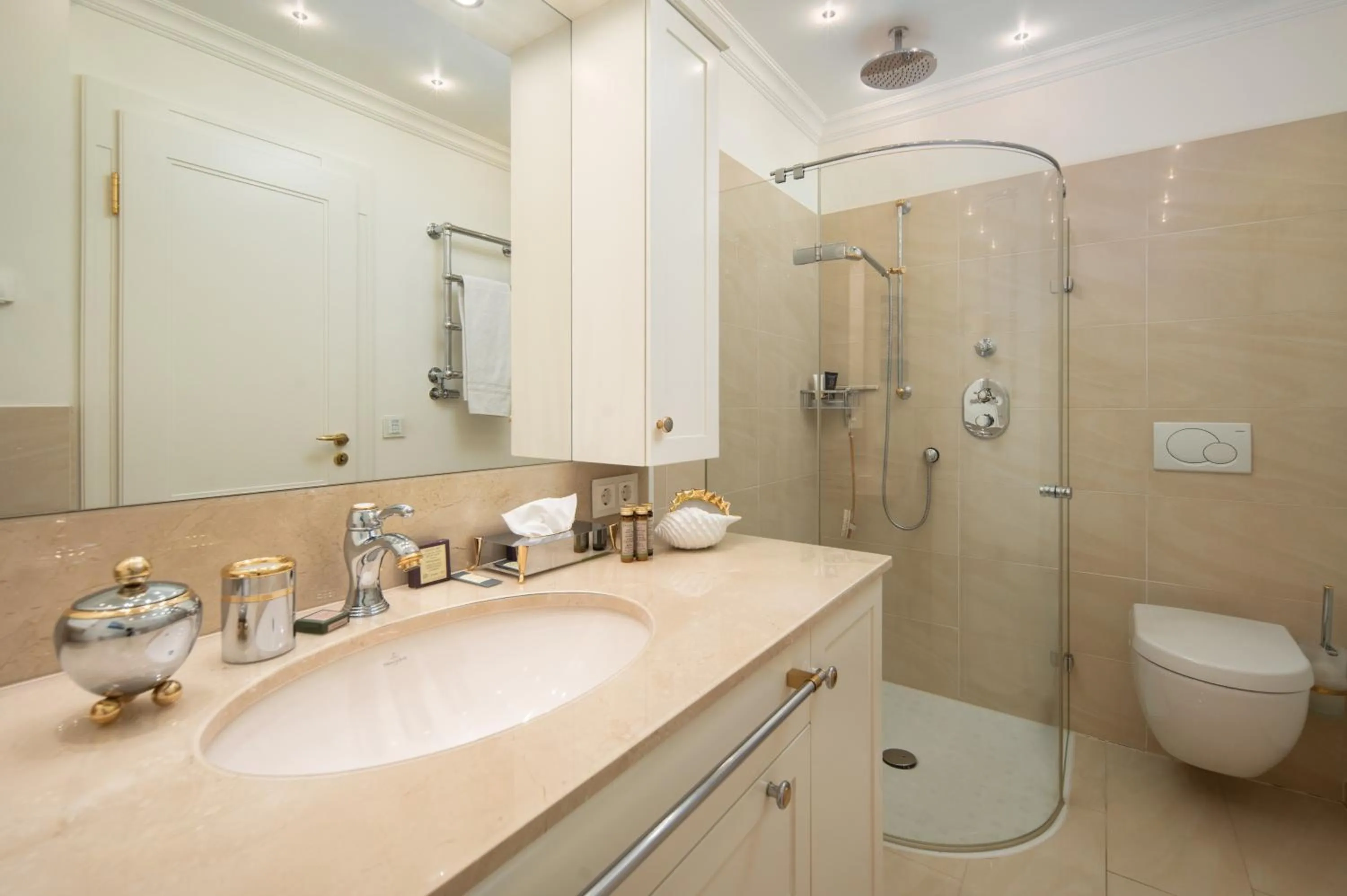 Bathroom in Hotel Gran BelVeder & Ostsee Therme Resort & Spa