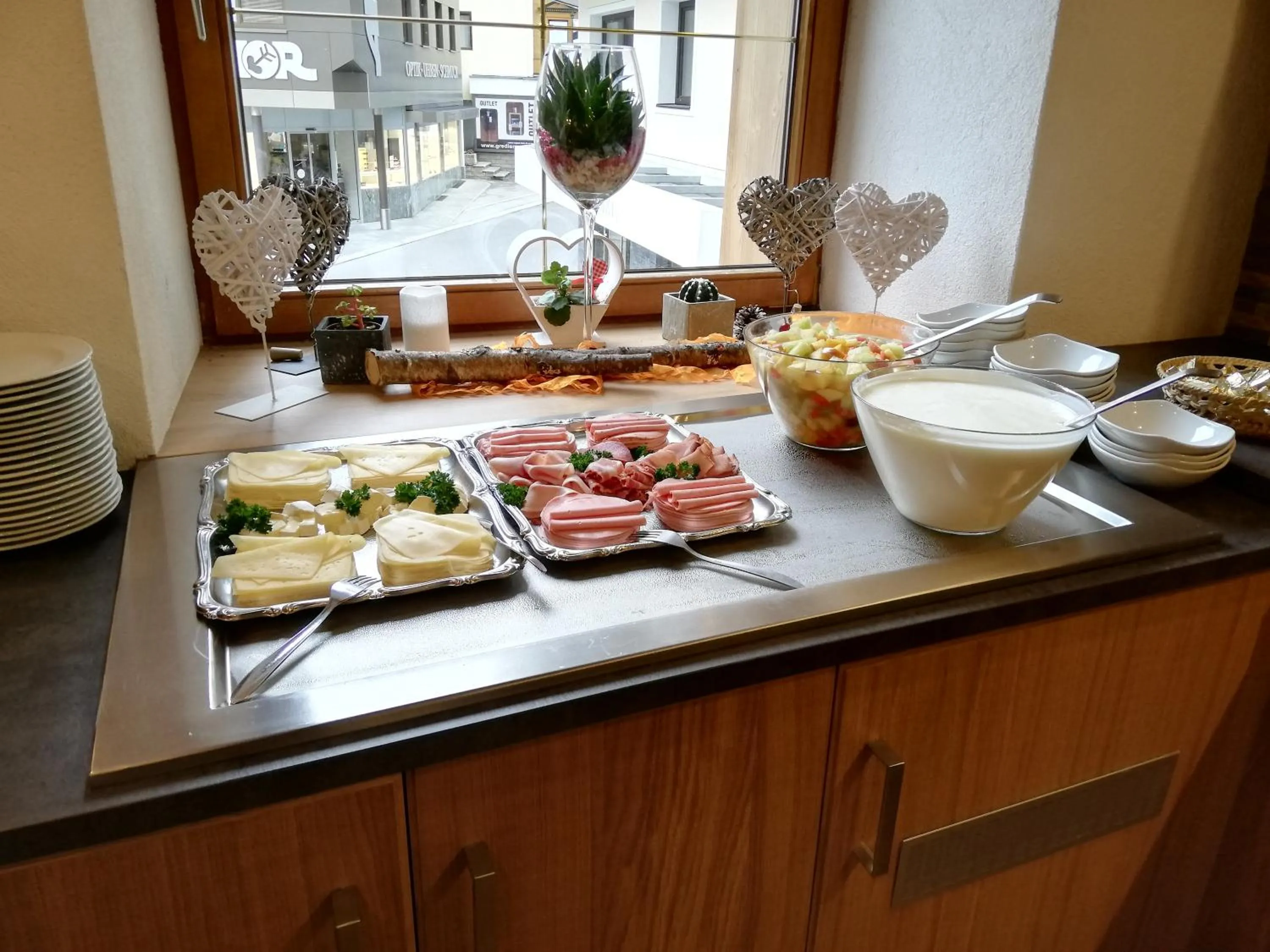 Breakfast in Gasthof Zellerstuben